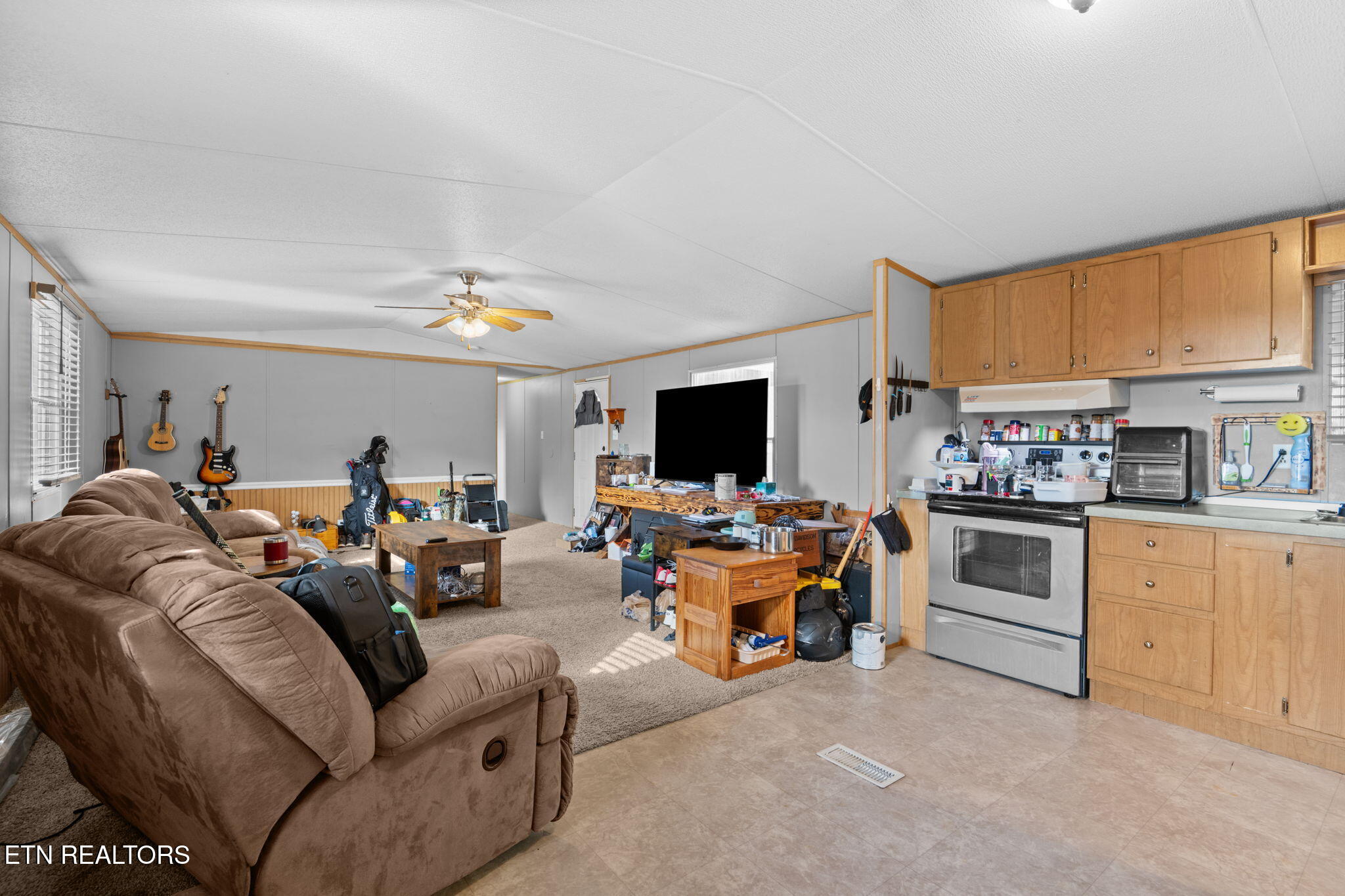 425 Bazel Road Harriman TN 37748