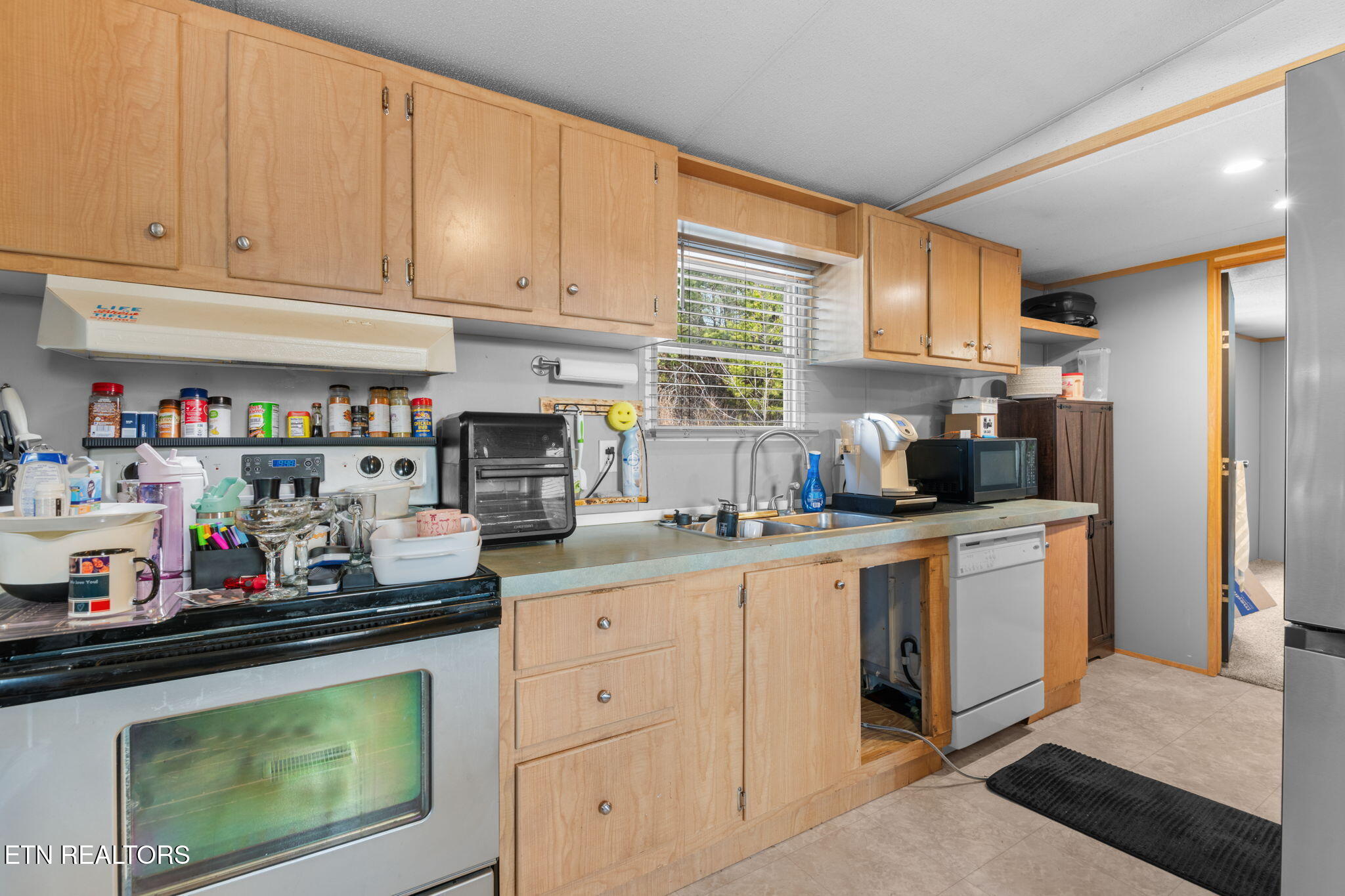 425 Bazel Road Harriman TN 37748