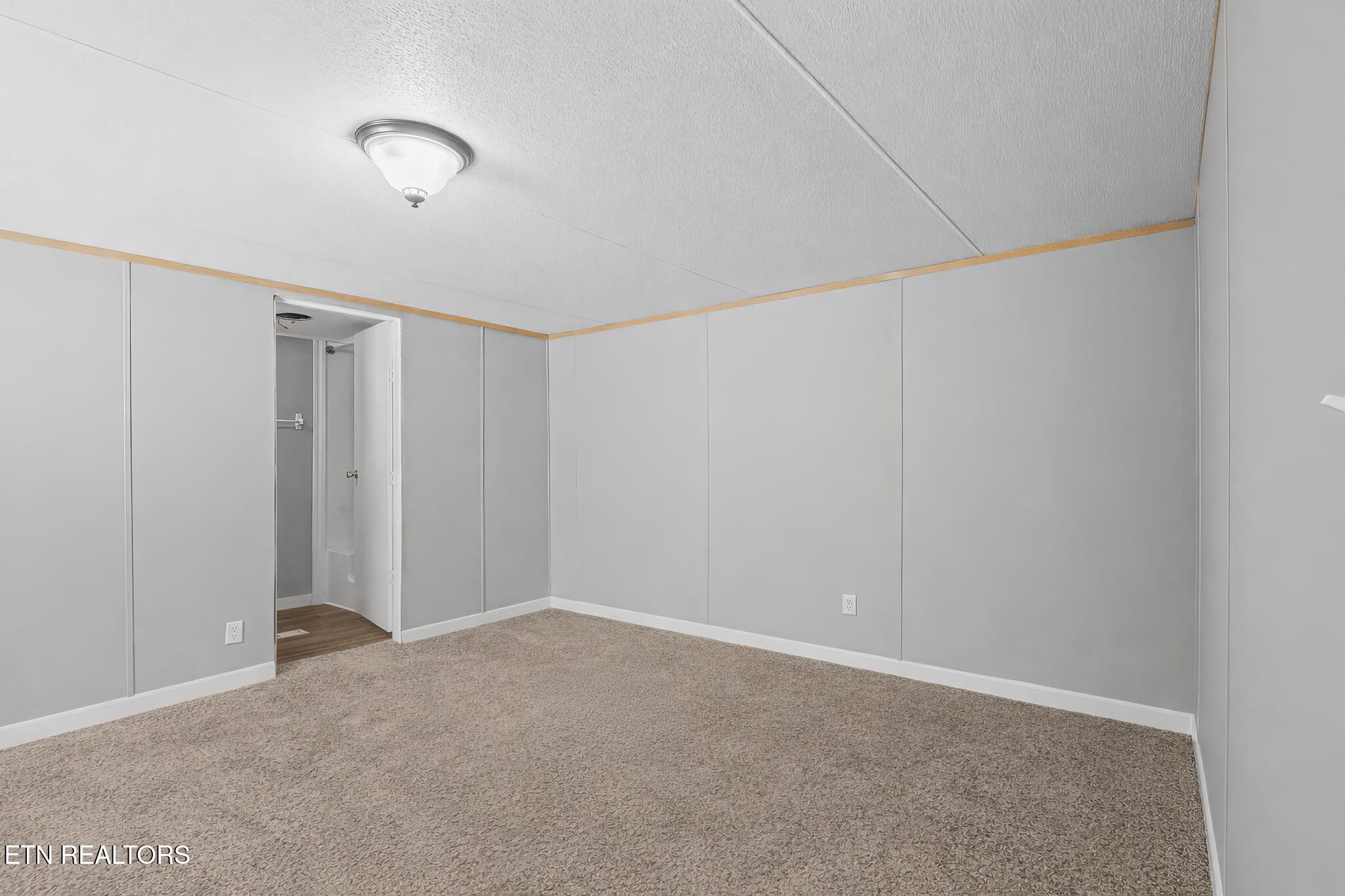 425 Bazel Road Harriman TN 37748