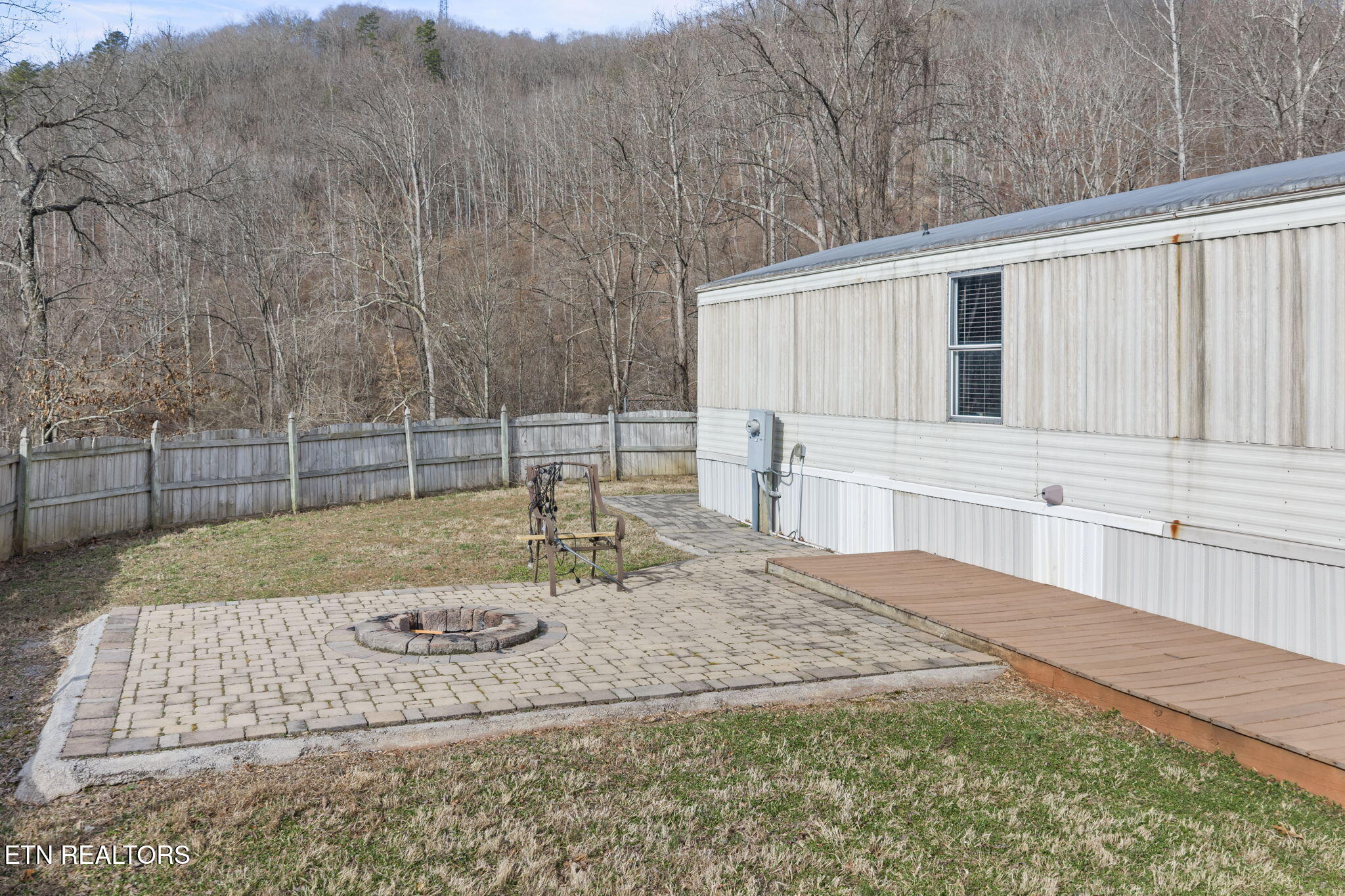 425 Bazel Road Harriman TN 37748
