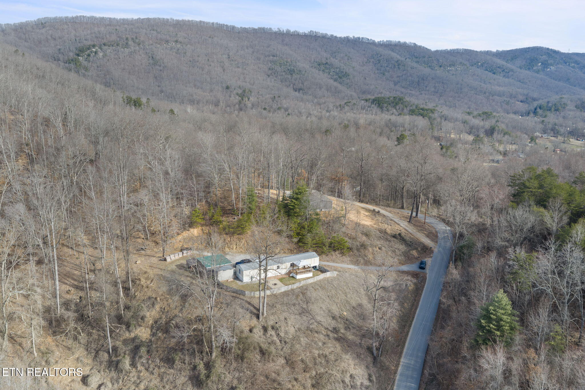 425 Bazel Road Harriman TN 37748
