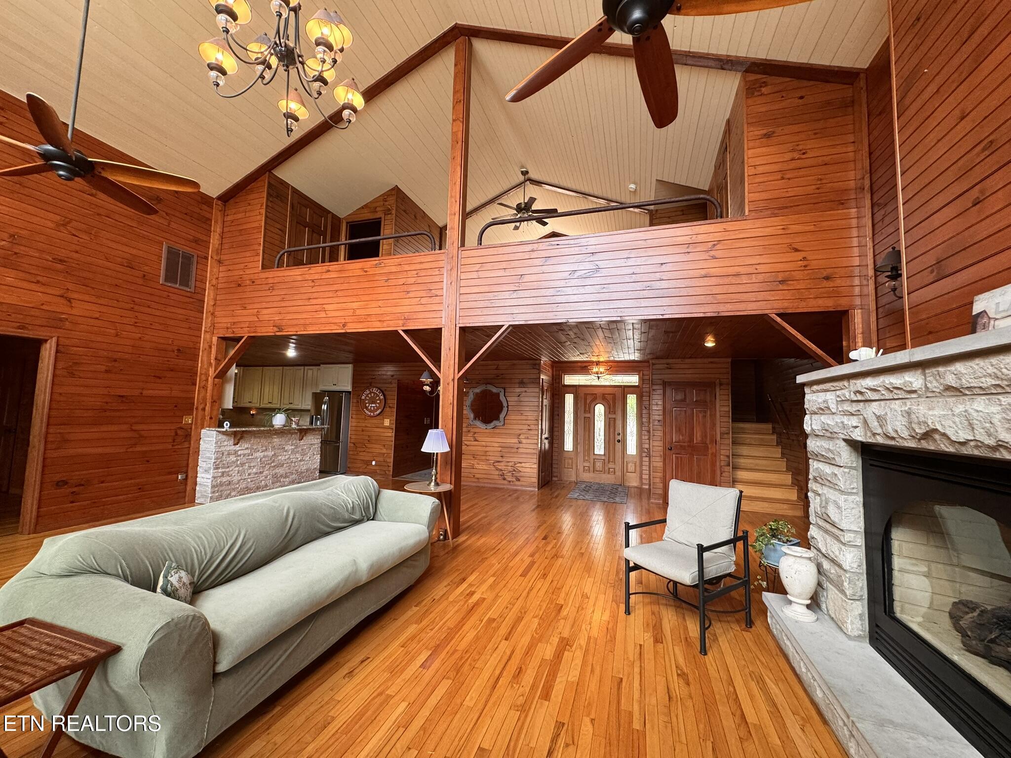 332 Southshore Drive Greenback TN 37742