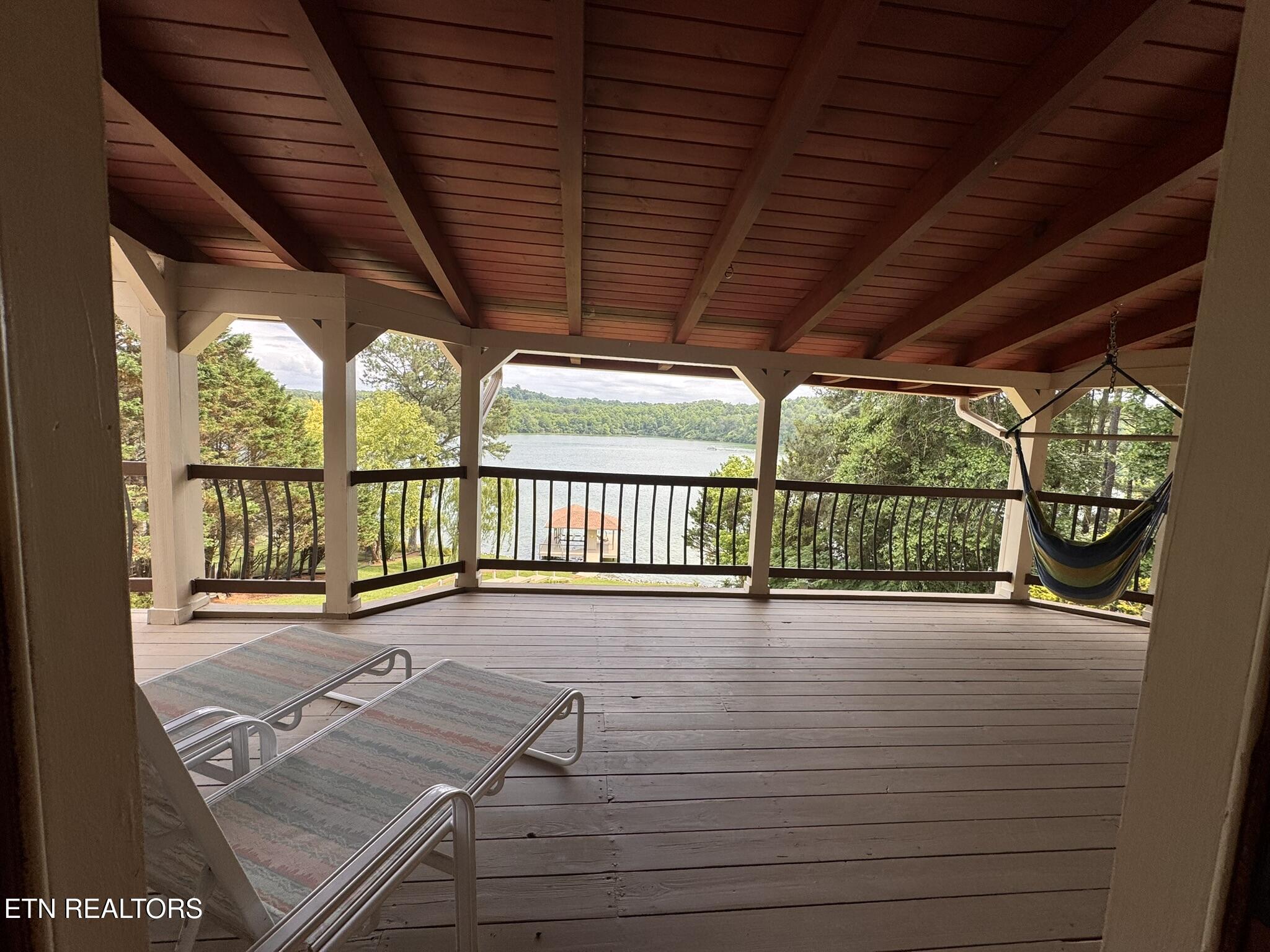 332 Southshore Drive Greenback TN 37742