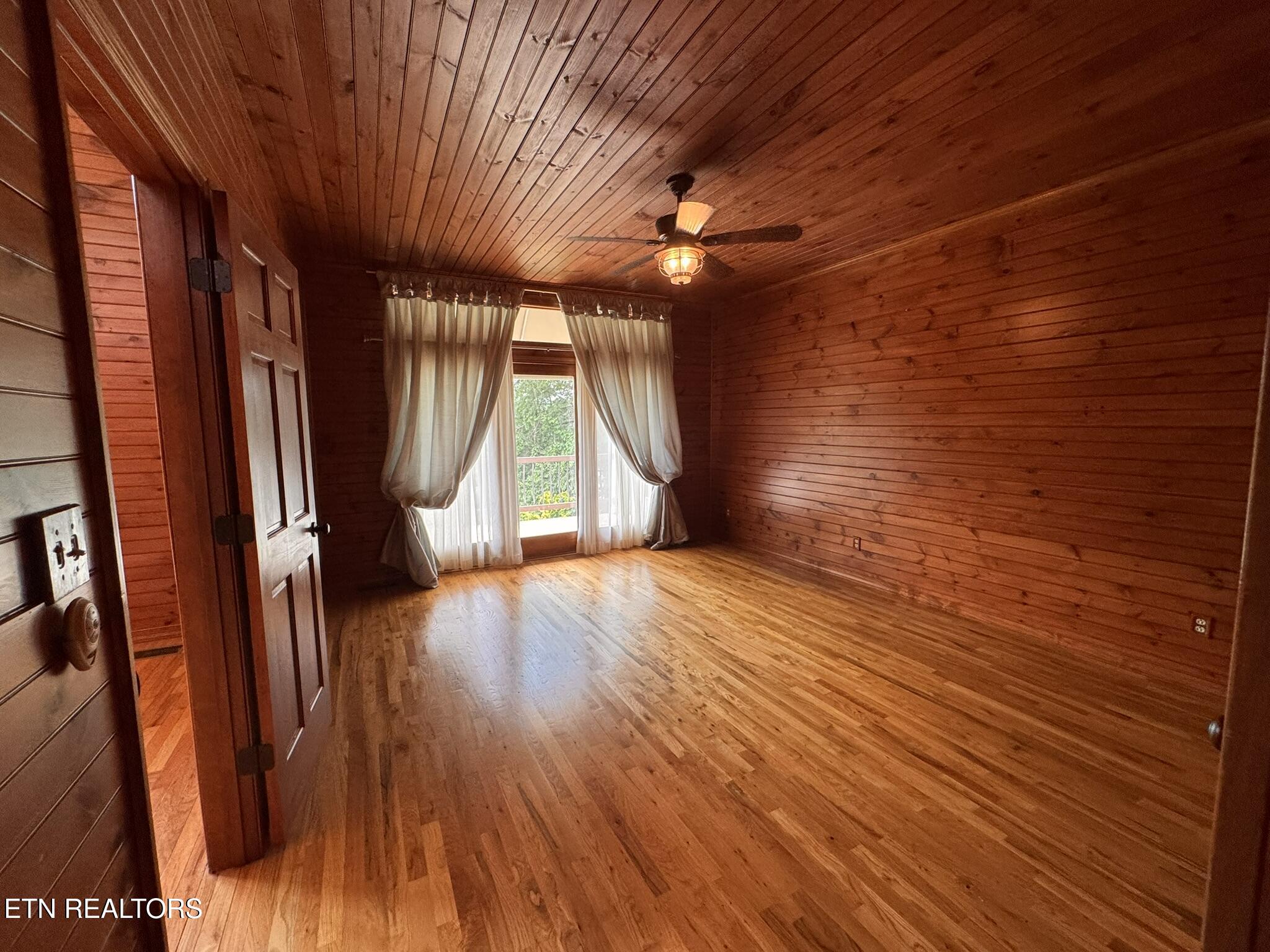 332 Southshore Drive Greenback TN 37742