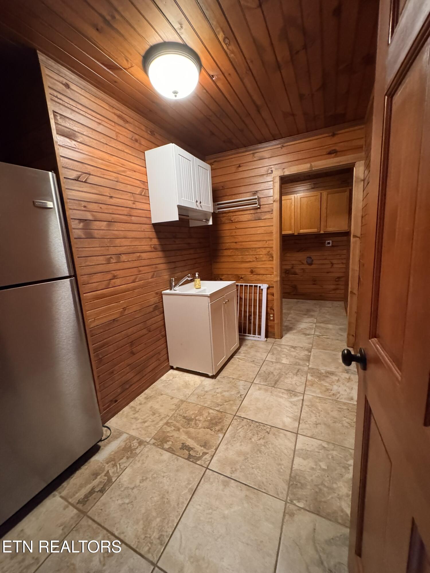 332 Southshore Drive Greenback TN 37742