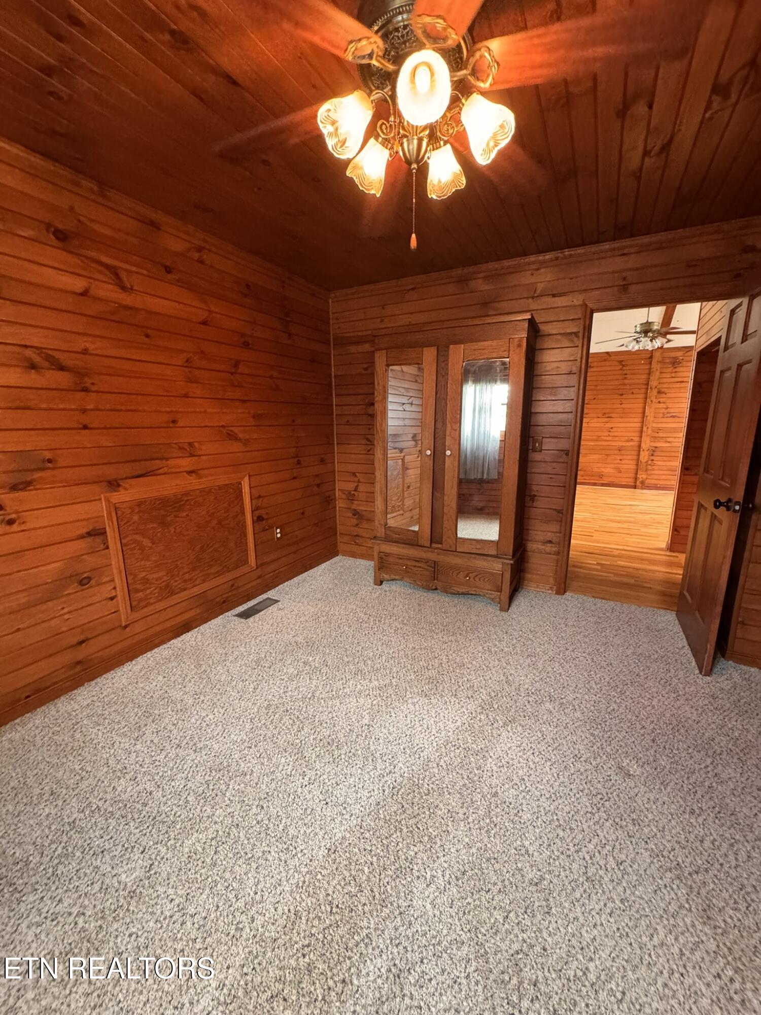 332 Southshore Drive Greenback TN 37742