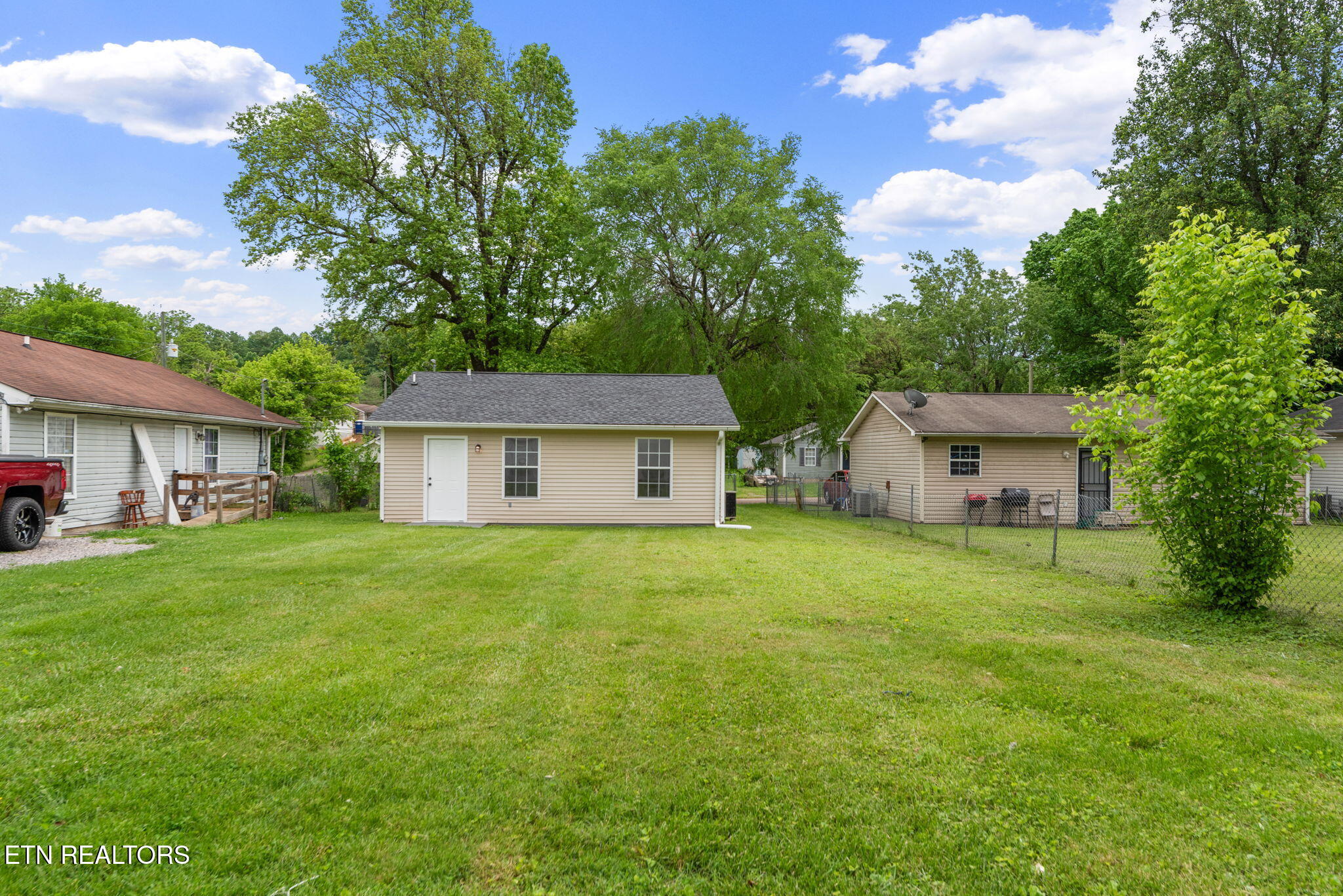 1004 Drive D Knoxville TN 37920