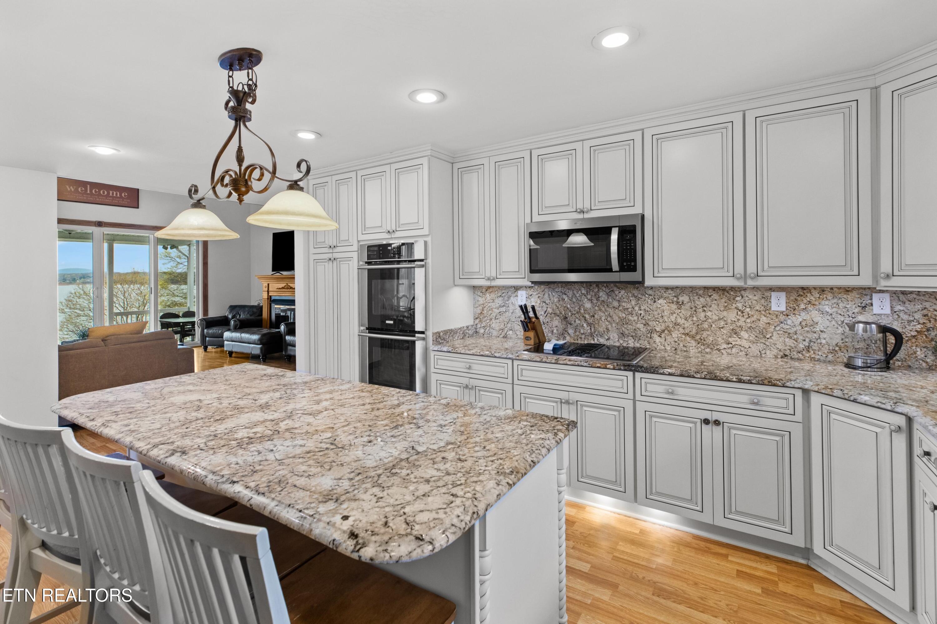 1109 Lake Ridge Drive Dandridge TN 37725