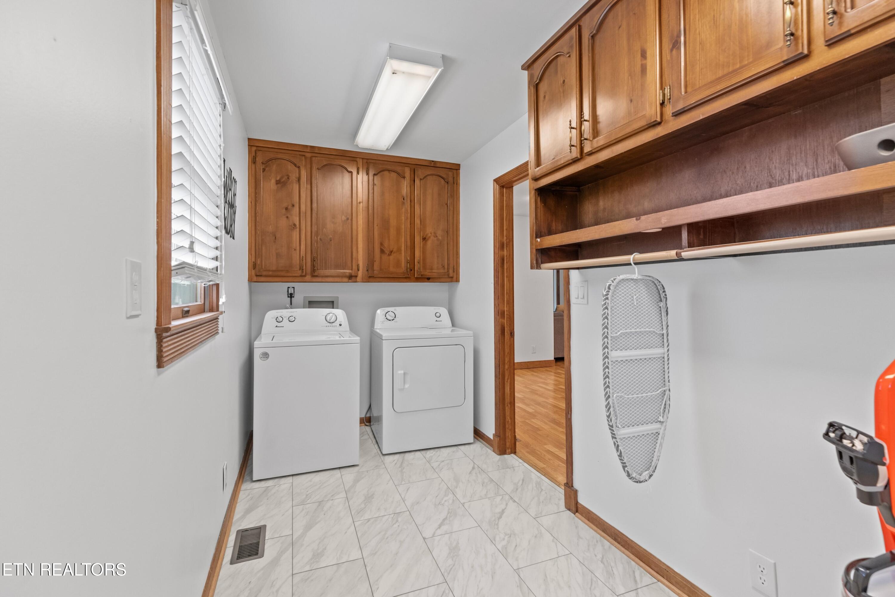 1109 Lake Ridge Drive Dandridge TN 37725