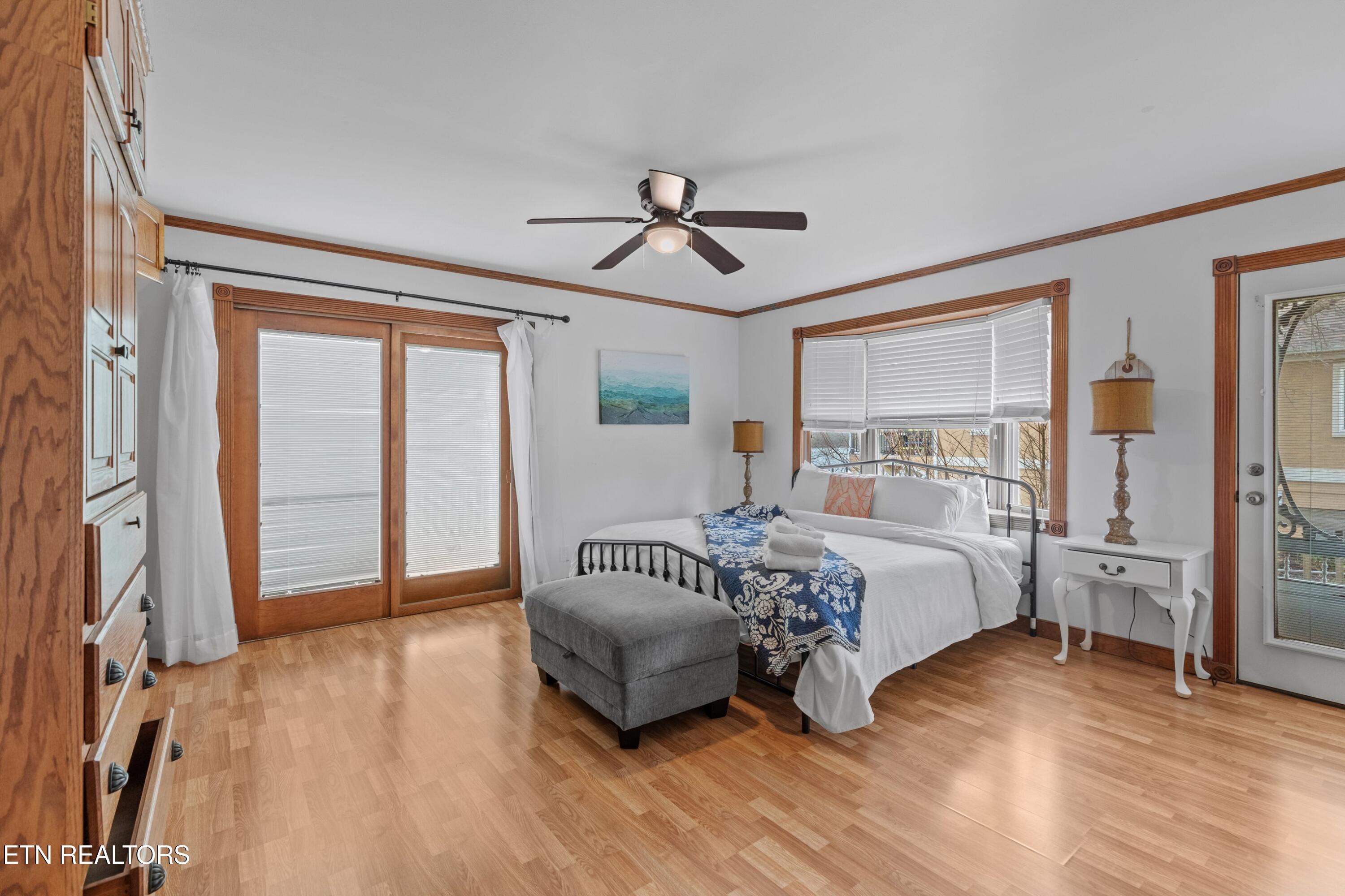 1109 Lake Ridge Drive Dandridge TN 37725