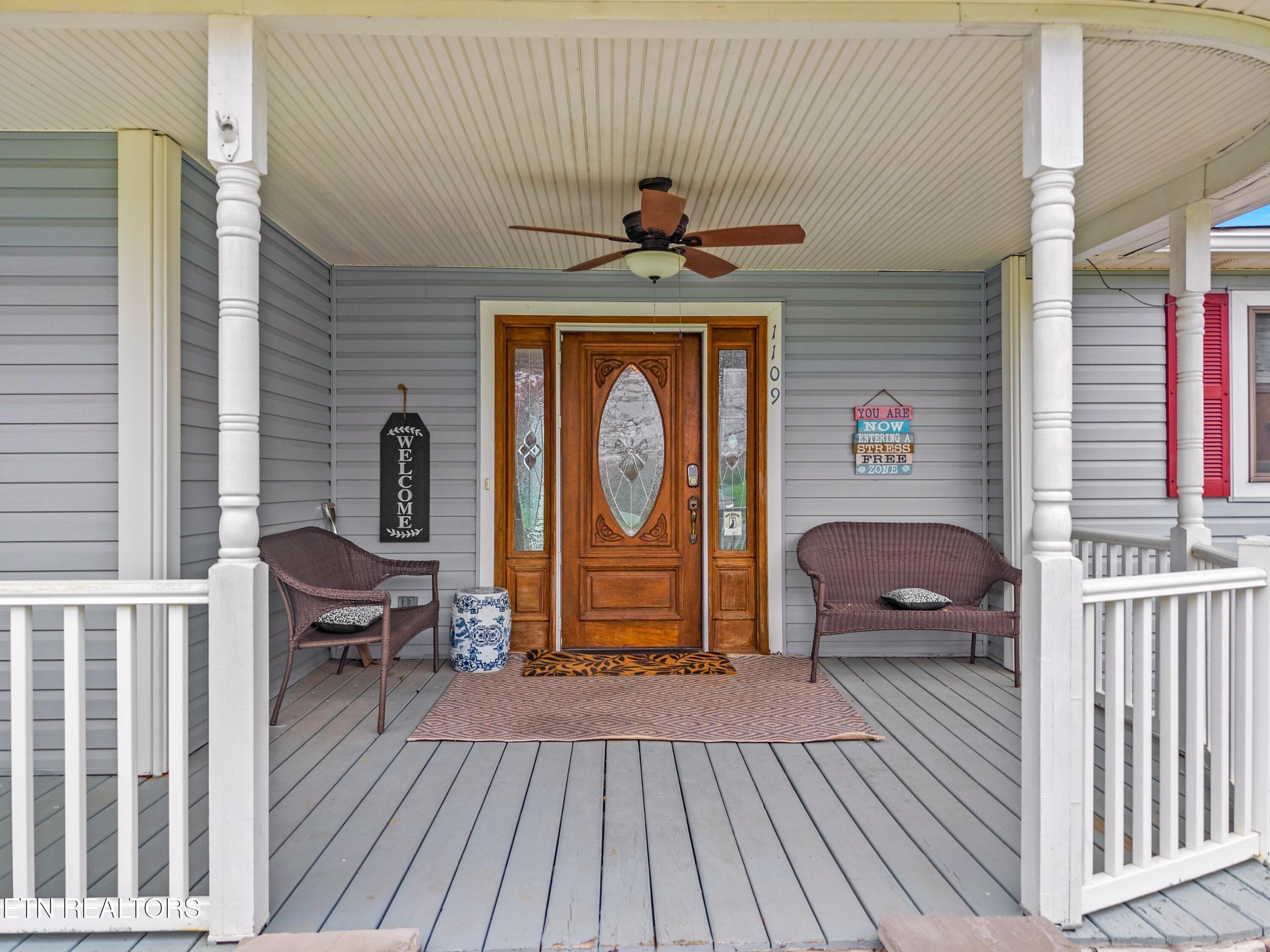 1109 Lake Ridge Drive Dandridge TN 37725