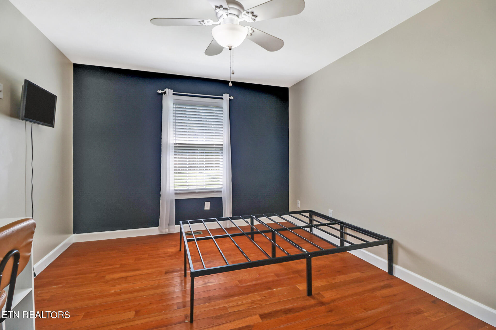 318 Lee Village Harriman TN 37748