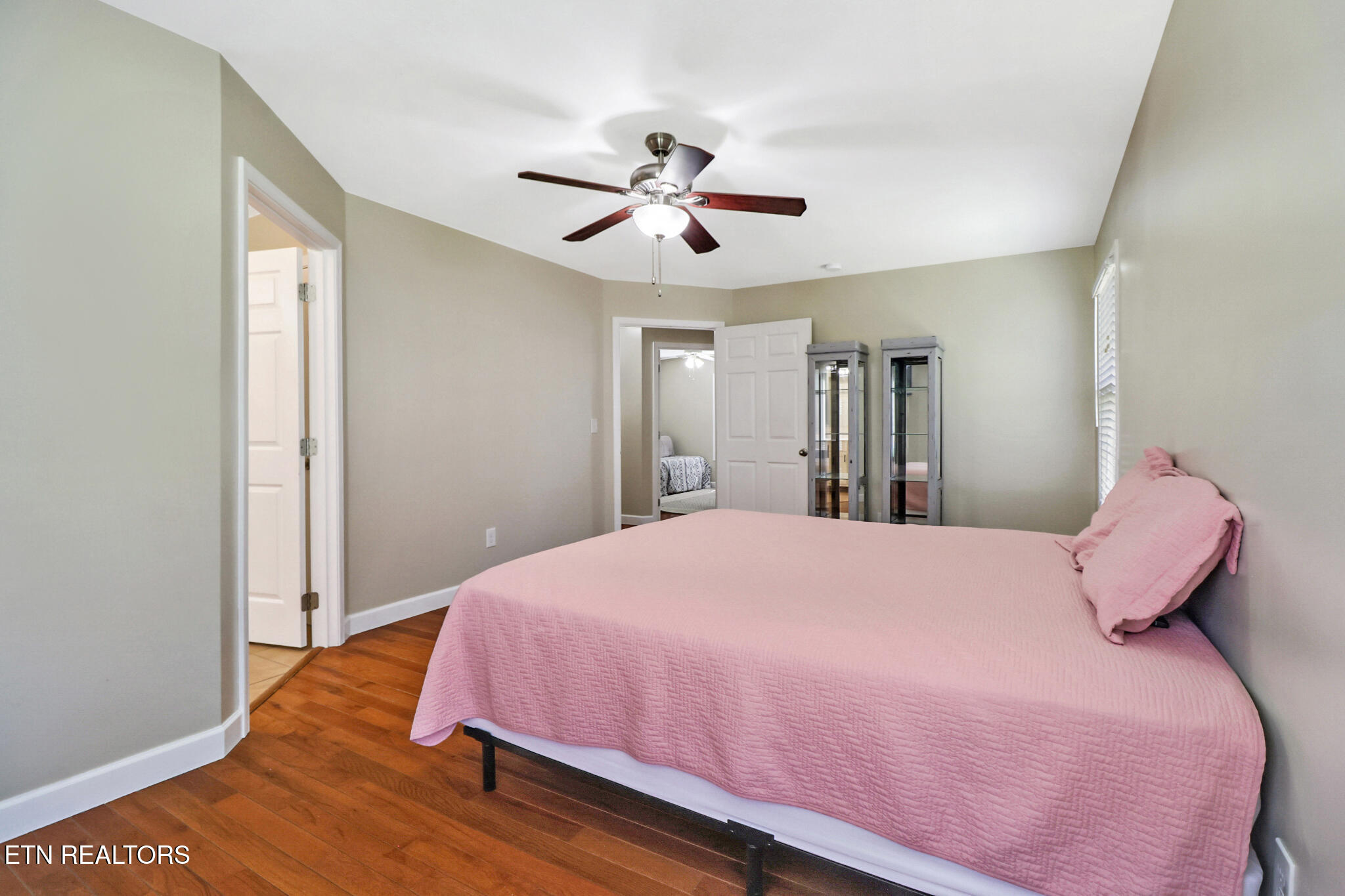 318 Lee Village Harriman TN 37748