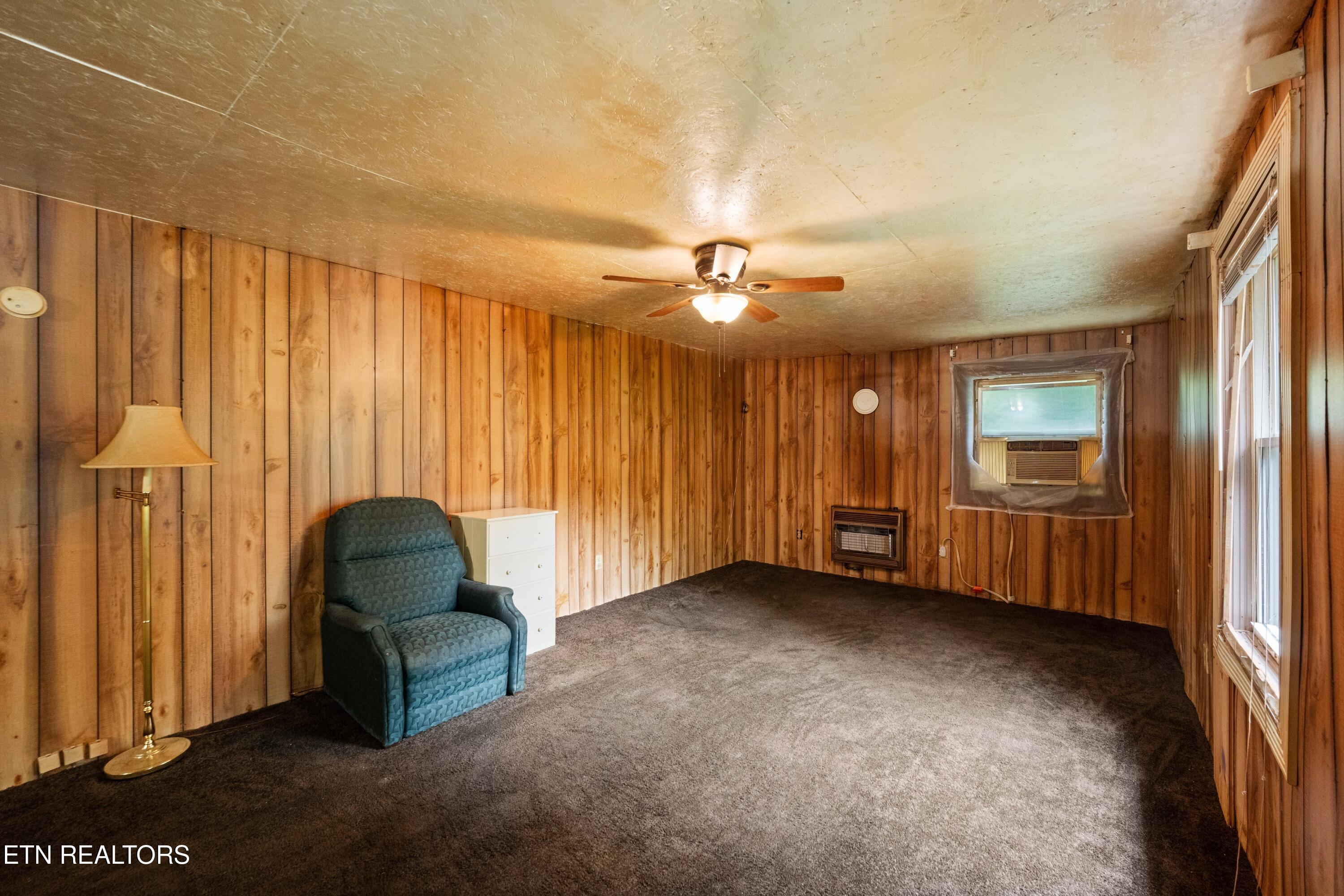 766 Wallop Lane Crossville TN 38571