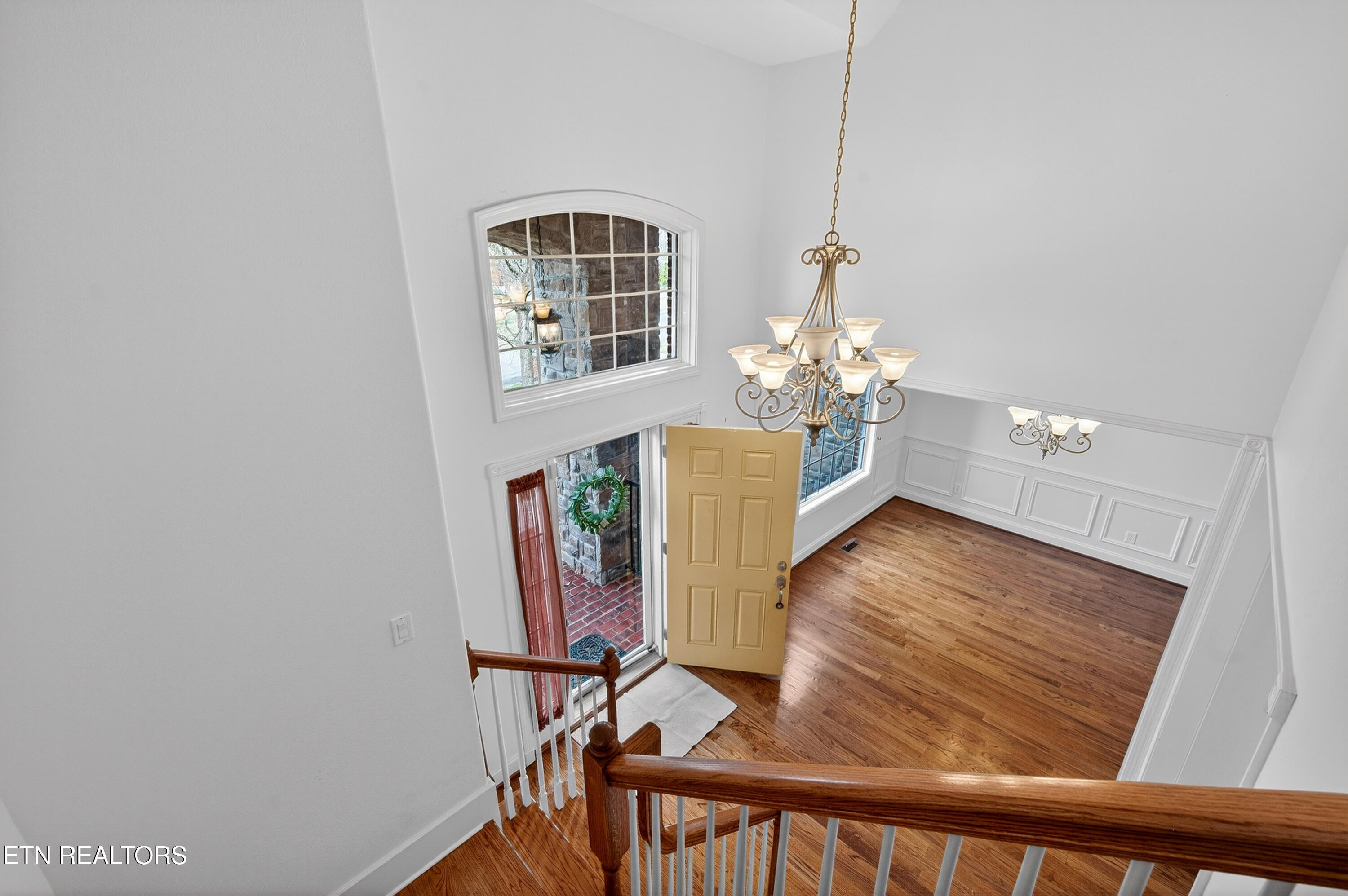 110 Saint James Lane Clinton TN 37716