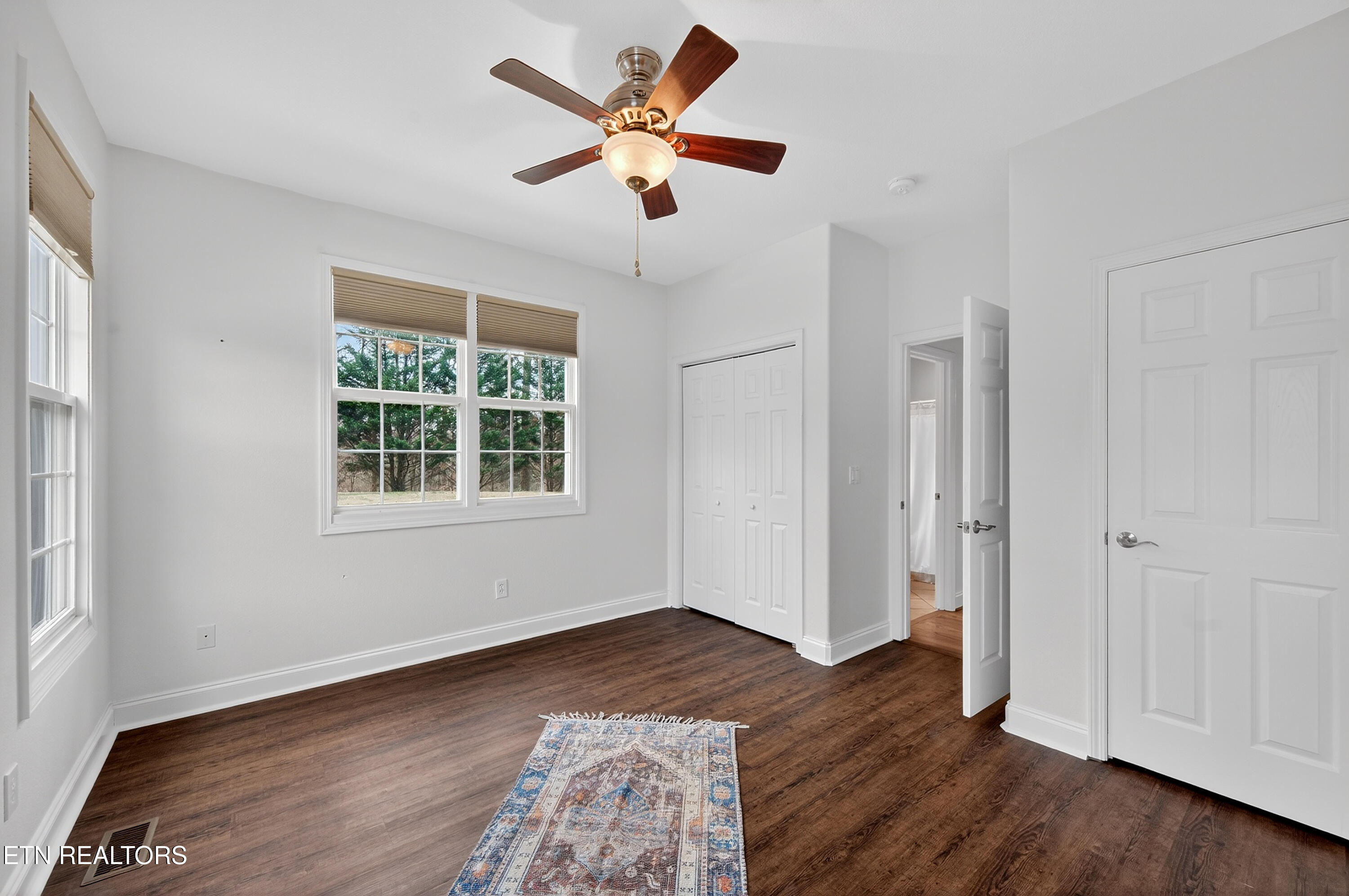 110 Saint James Lane Clinton TN 37716