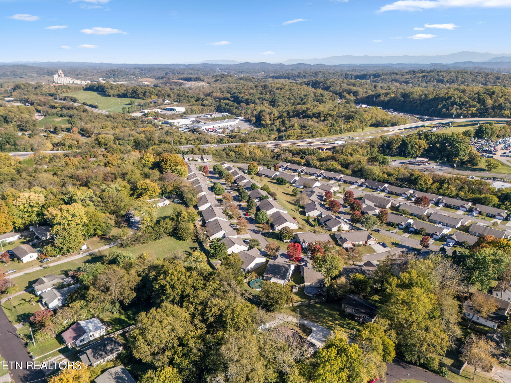 5115 Lincoln Drive Knoxville TN 37914