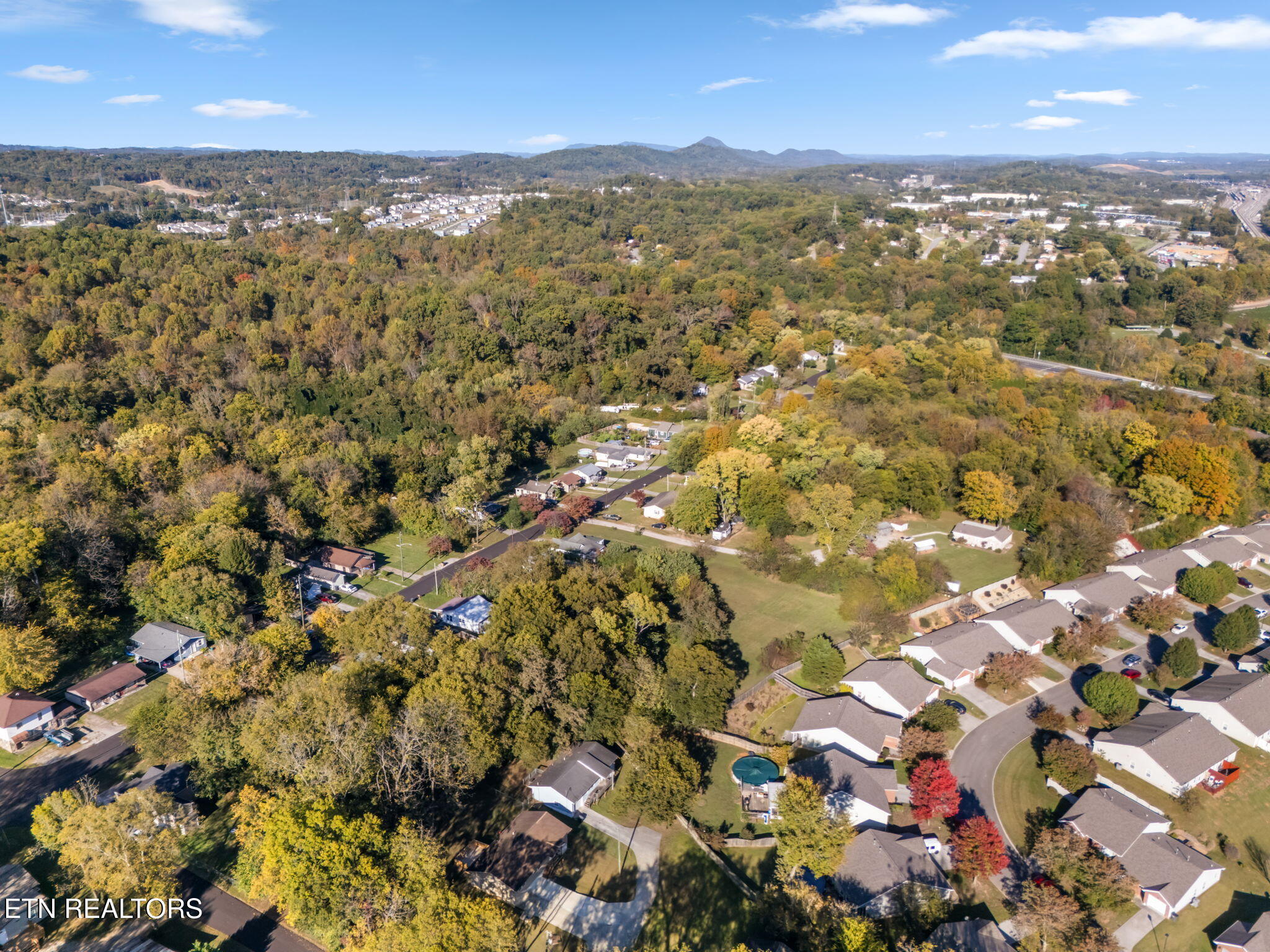 5115 Lincoln Drive Knoxville TN 37914