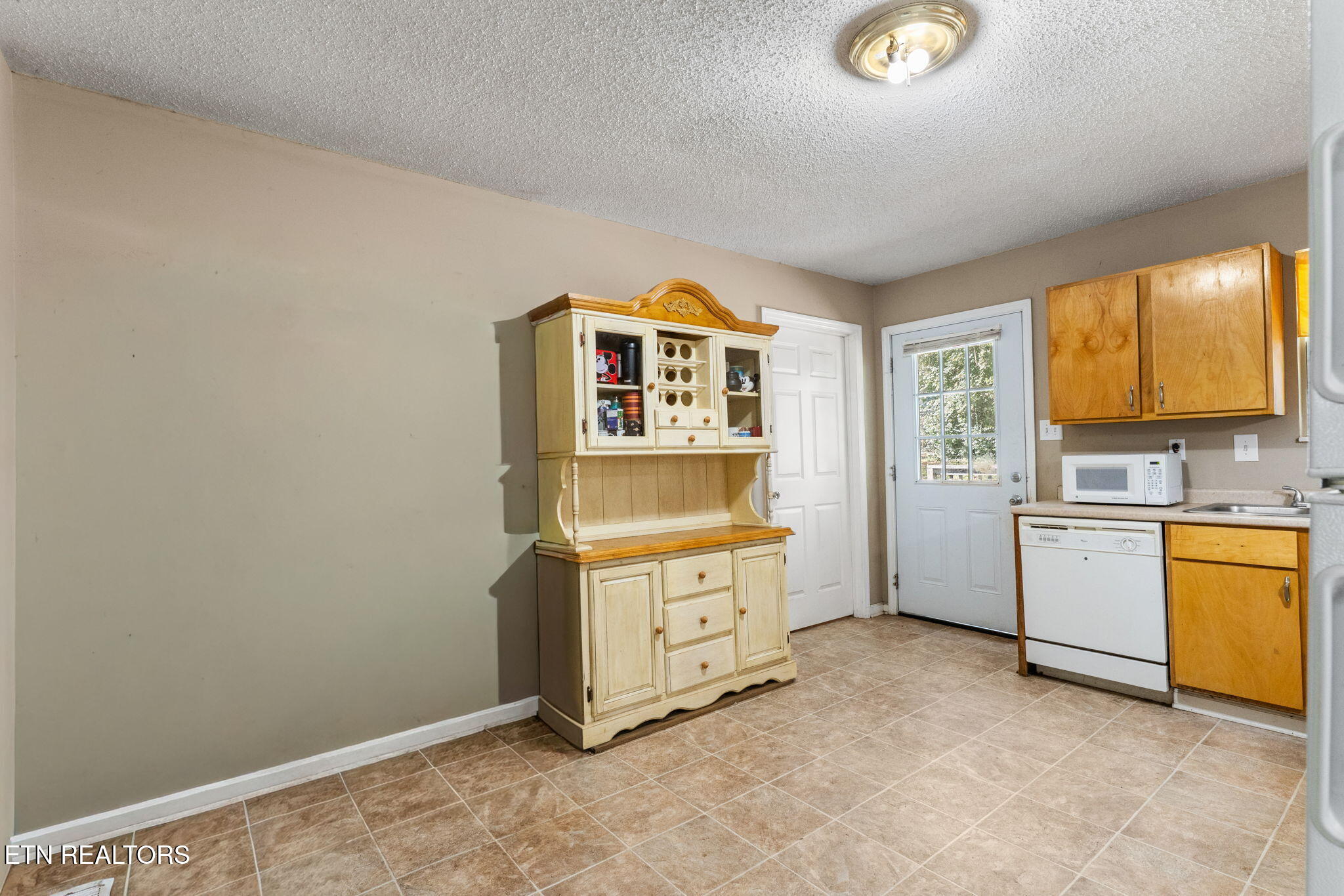 5115 Lincoln Drive Knoxville TN 37914
