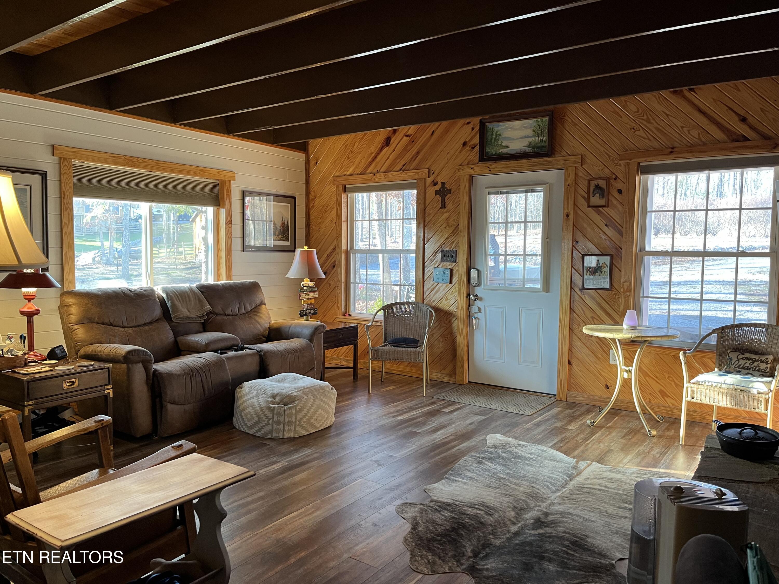 152 Ridge Point Road Jamestown TN 38556