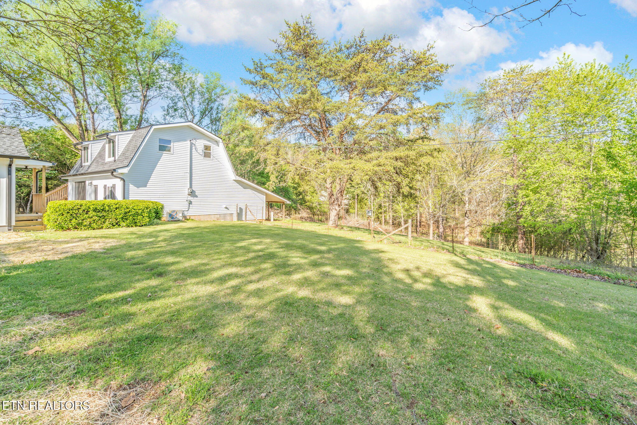 703 Little Dogwood Road Kingston TN 37763