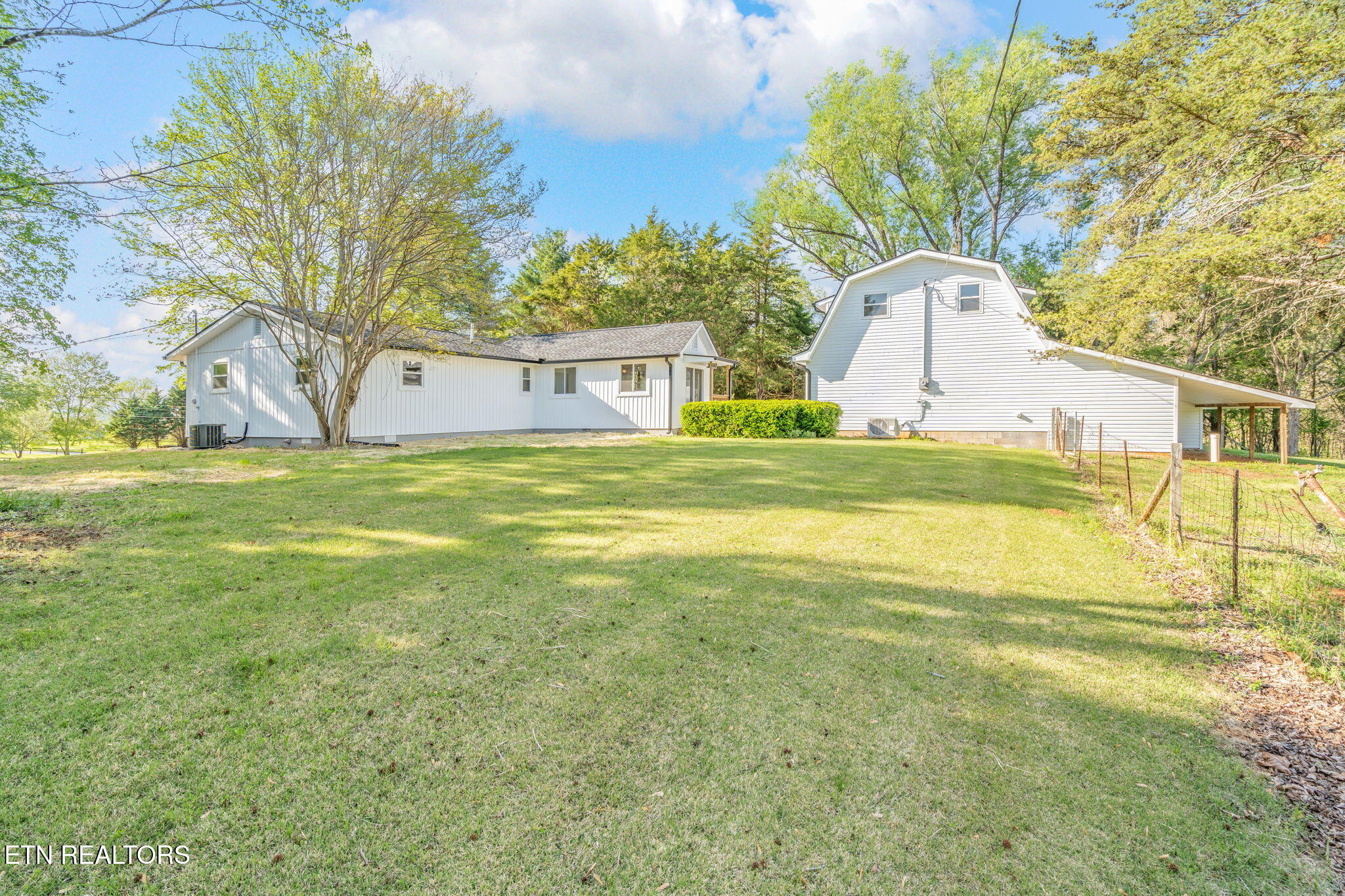 703 Little Dogwood Road Kingston TN 37763
