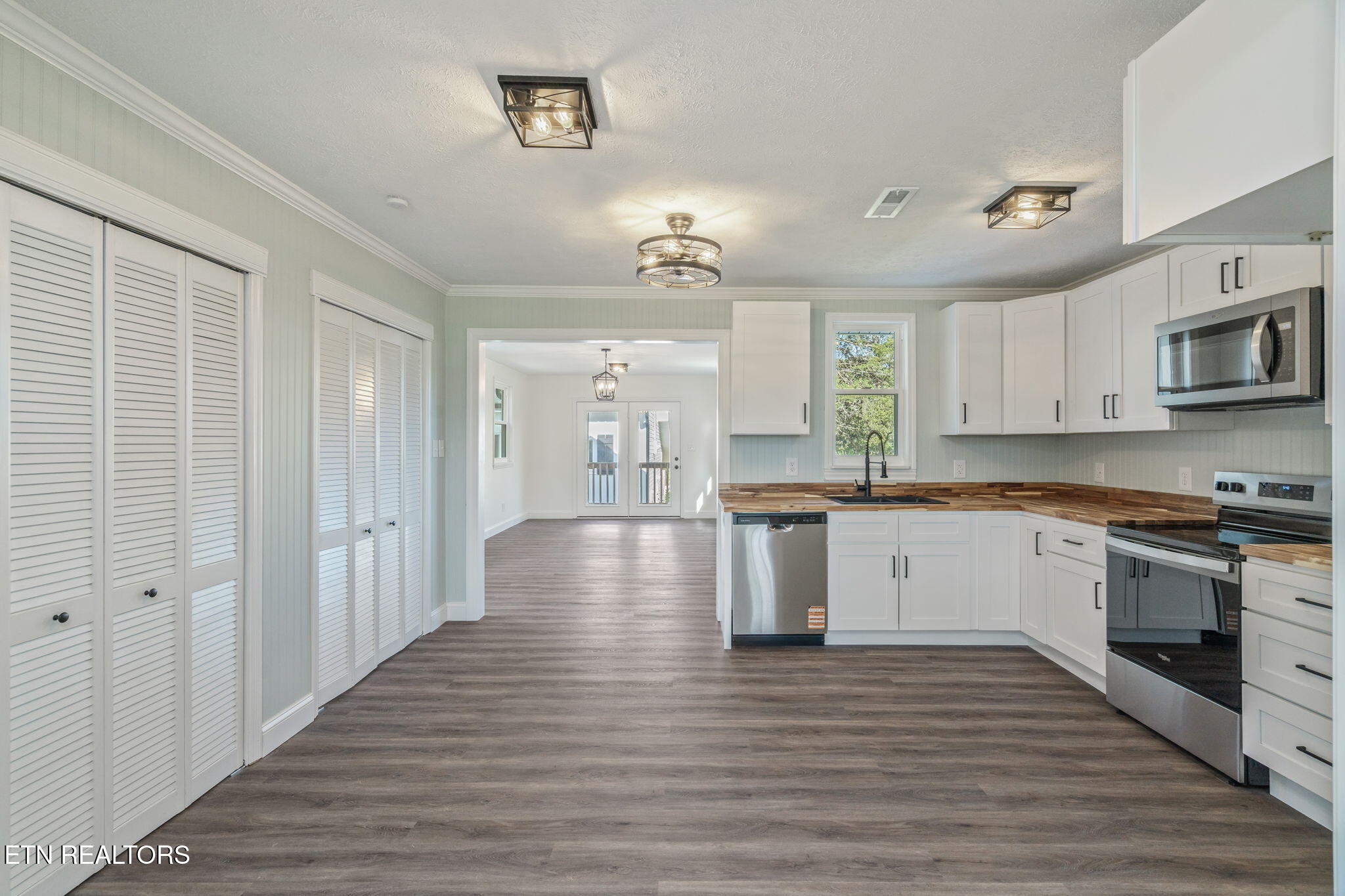 703 Little Dogwood Road Kingston TN 37763