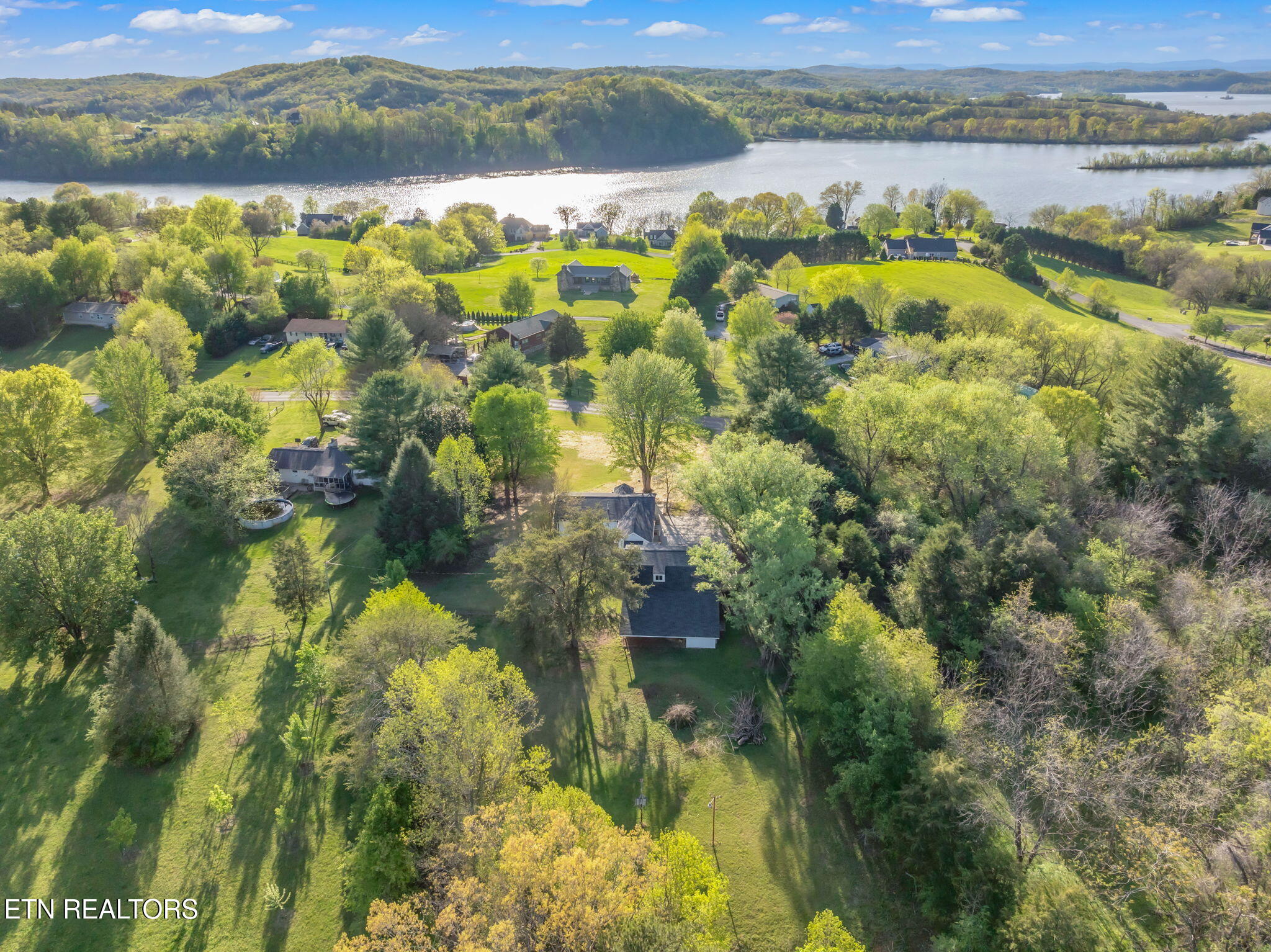 703 Little Dogwood Road Kingston TN 37763