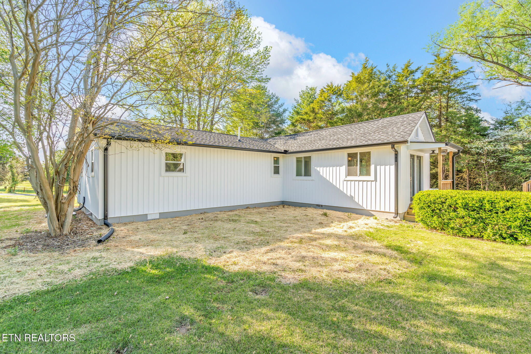 703 Little Dogwood Road Kingston TN 37763
