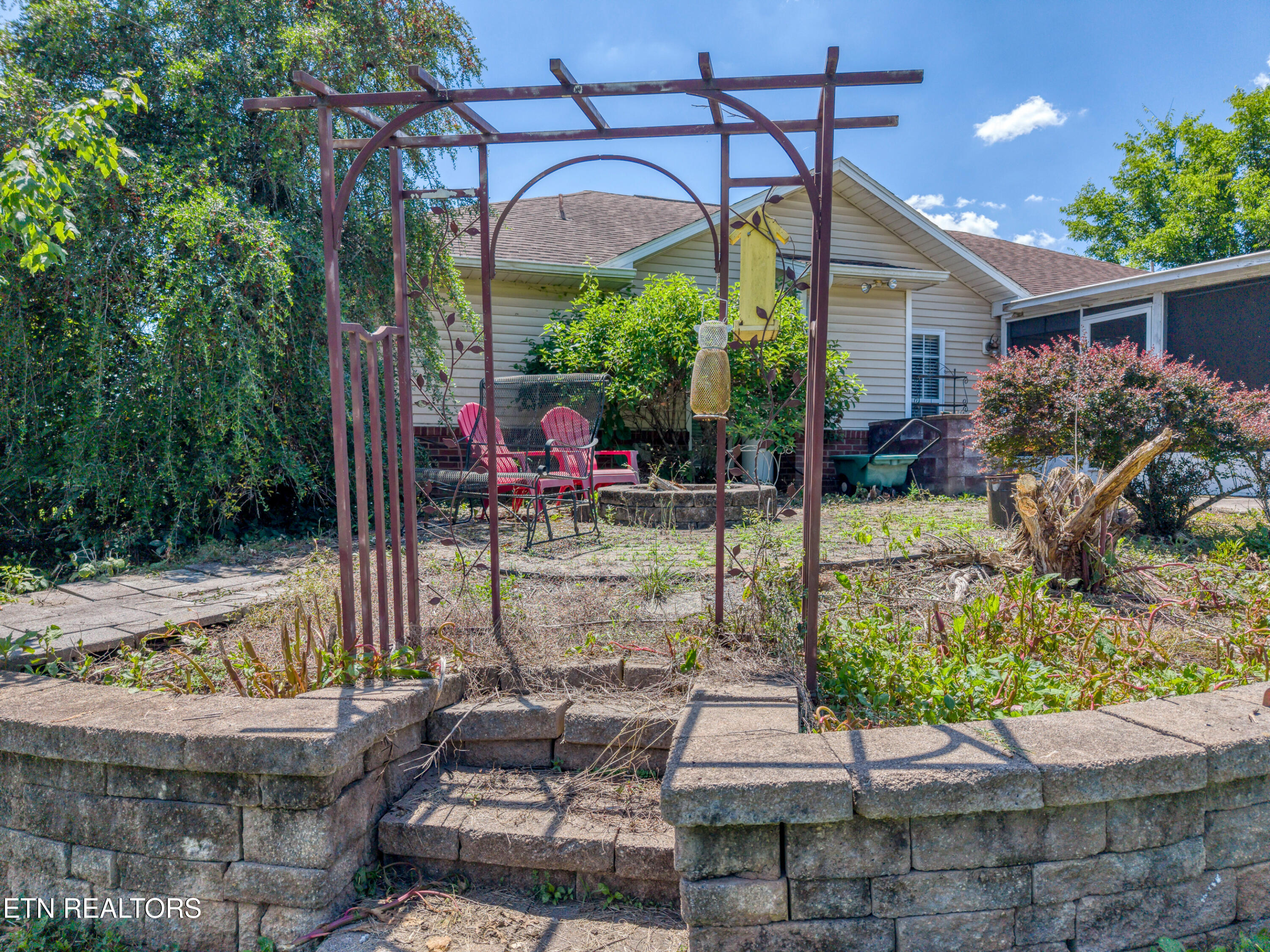 926 Mossy Grove Lane Maryville TN 37801