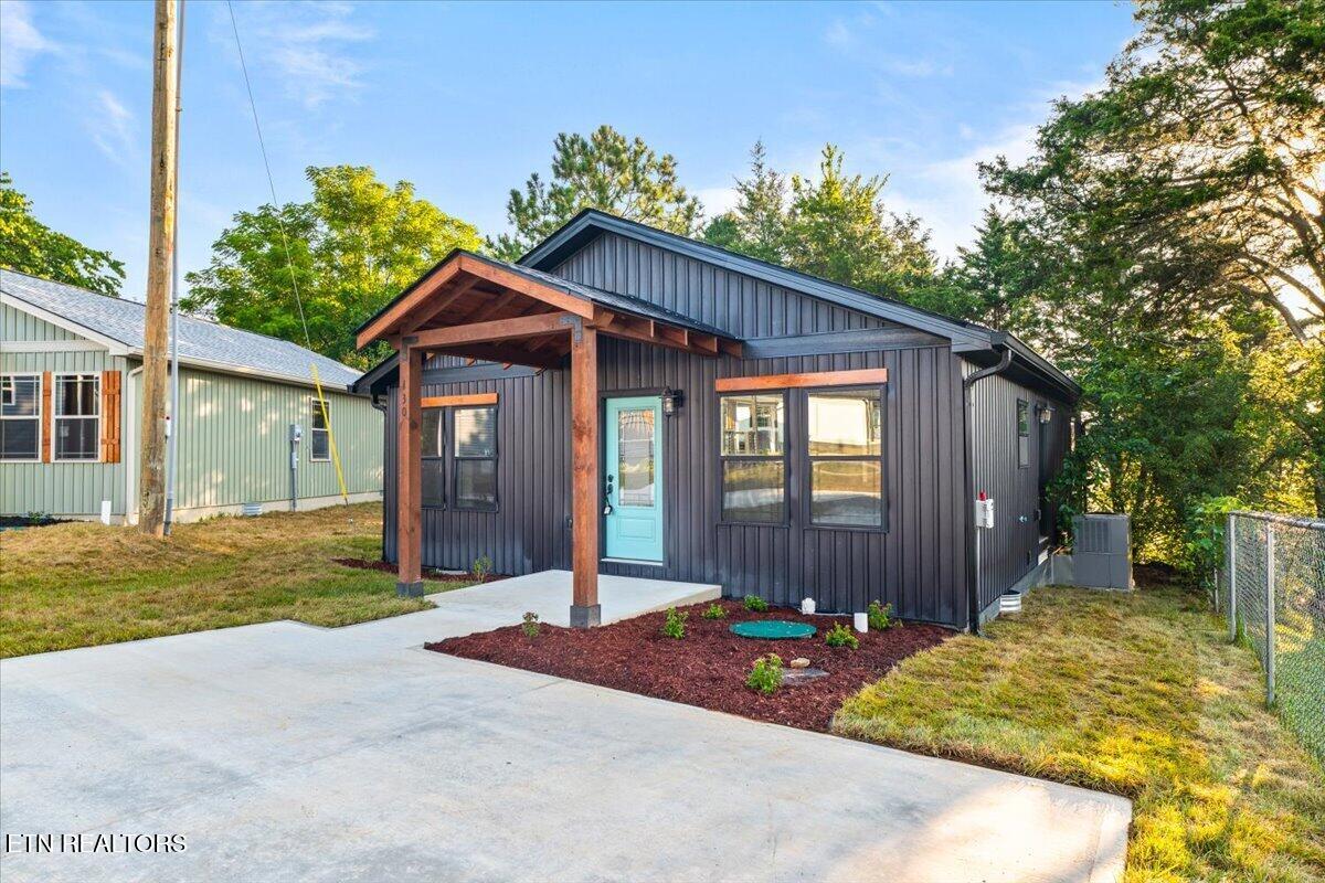 130 Azalea Lane Jacksboro TN 37757