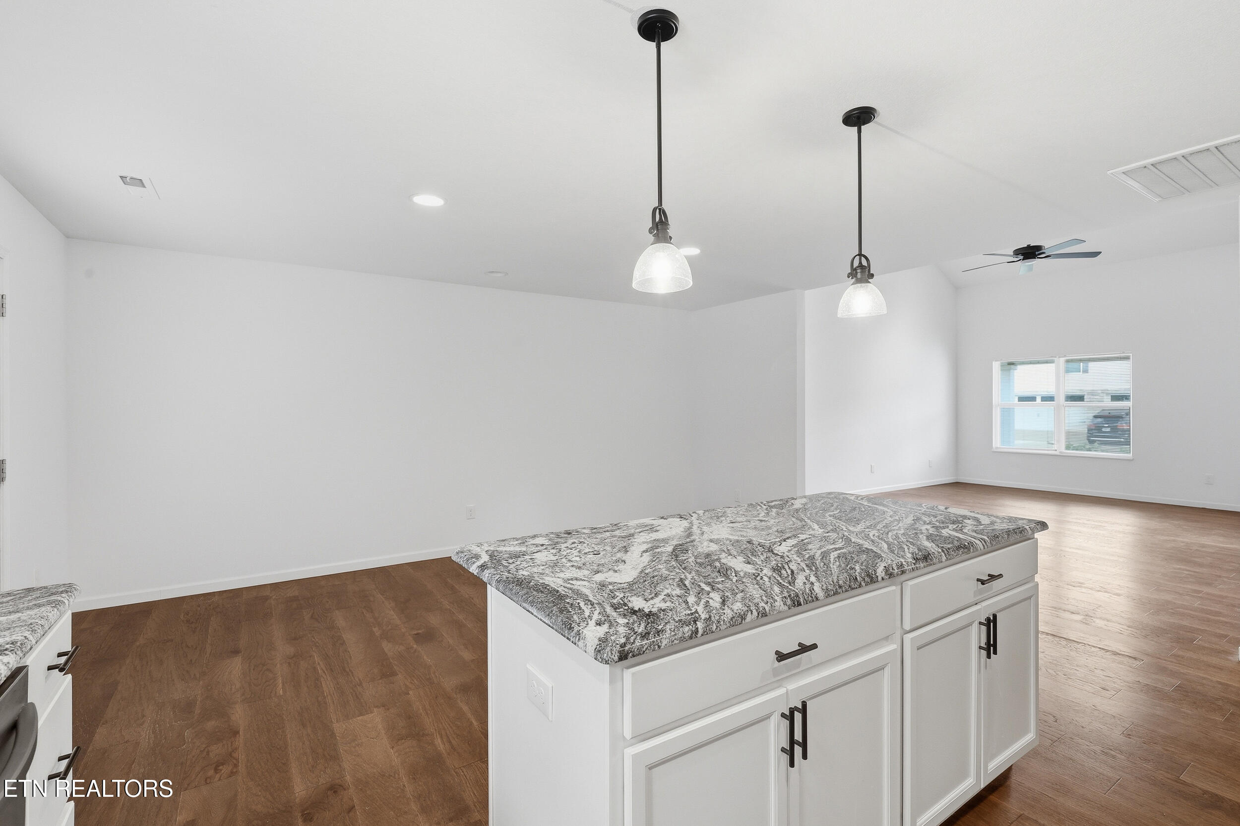 6513 Cara Cade Lane Knoxville TN 37931