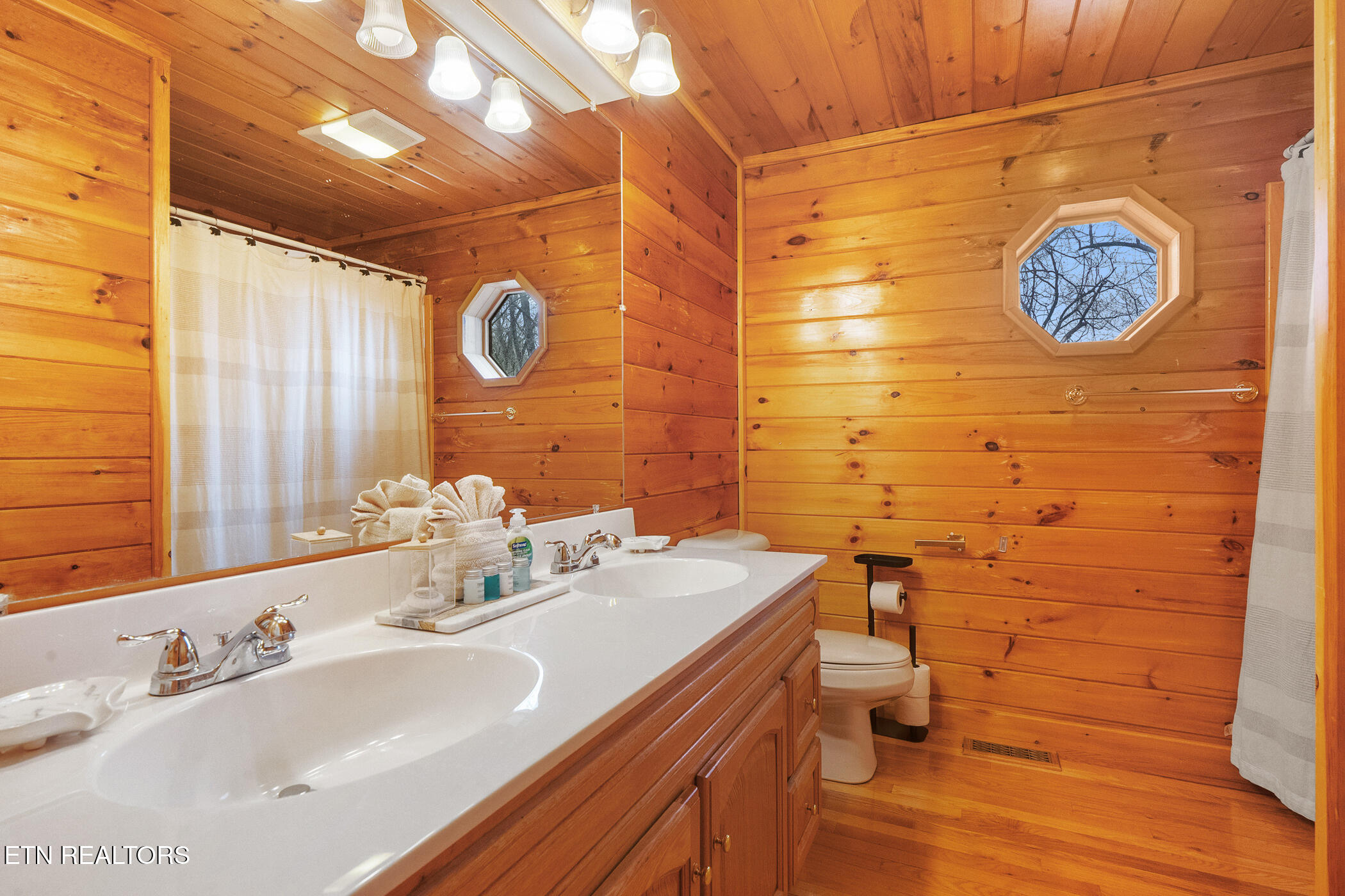 3175 Emerald Springs Loop Sevierville TN 37862
