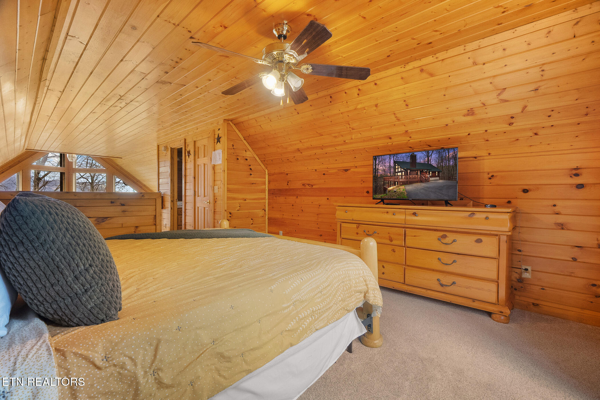 3175 Emerald Springs Loop Sevierville TN 37862