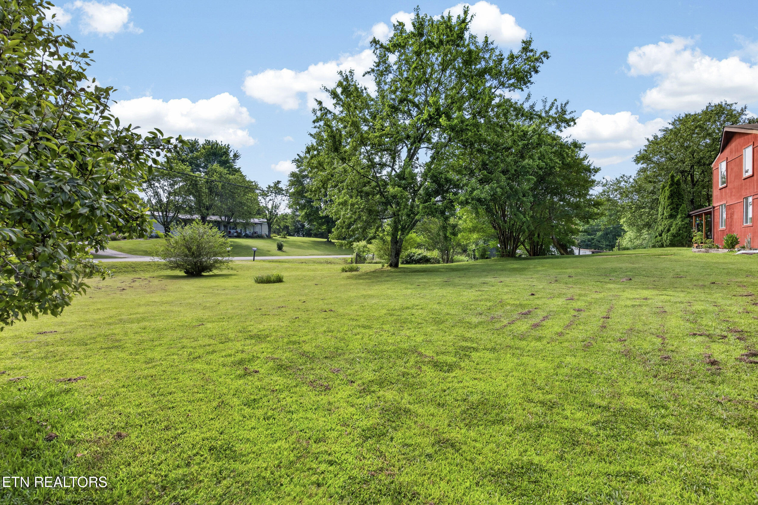 11393 Cookeville Boat Dock Road Baxter TN 38544