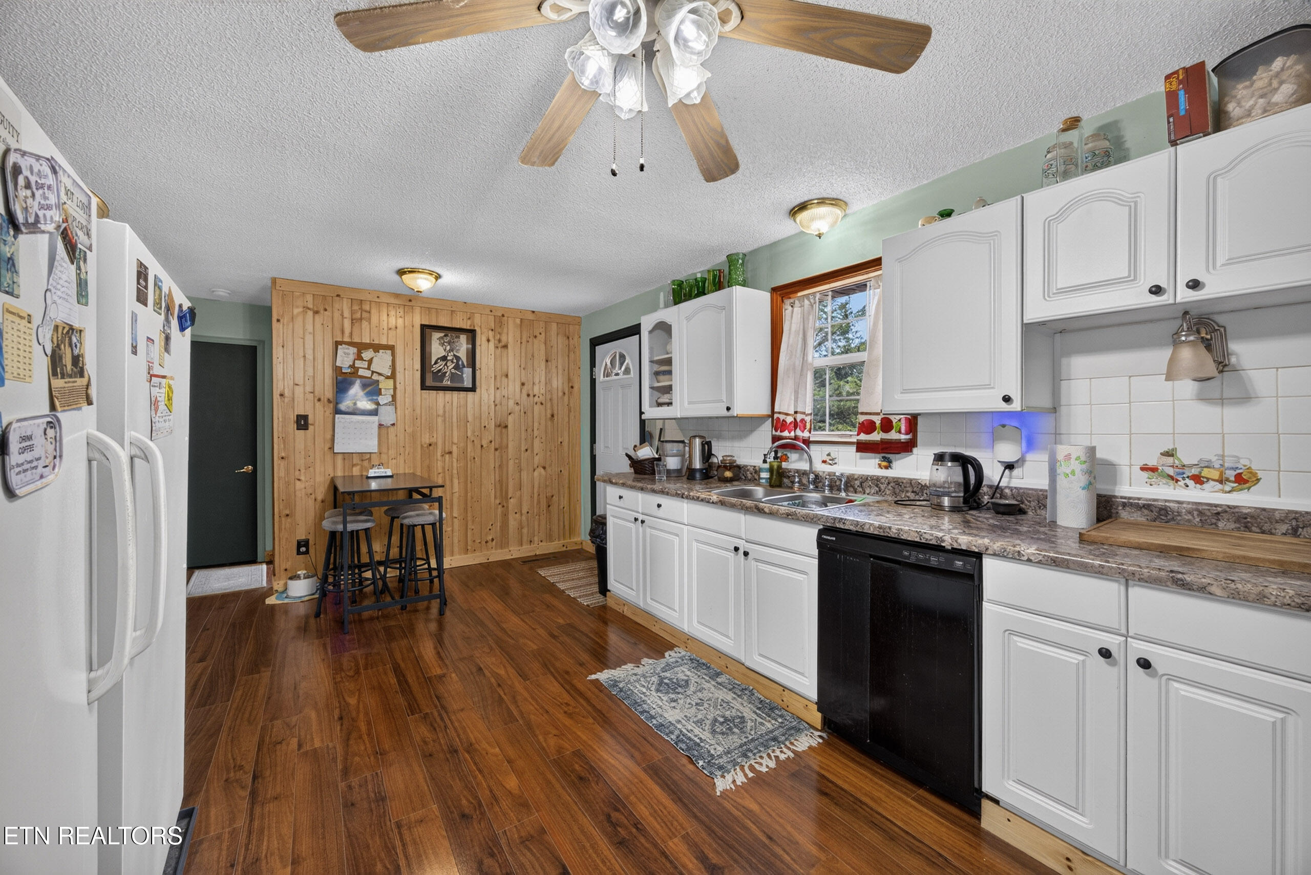 11393 Cookeville Boat Dock Road Baxter TN 38544