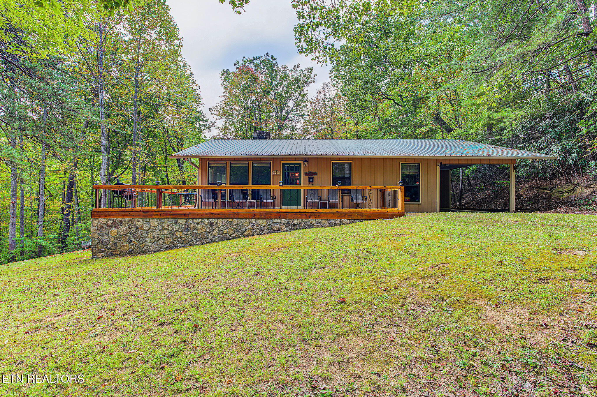 4222 Fox Hunters Lane Sevierville TN 37876