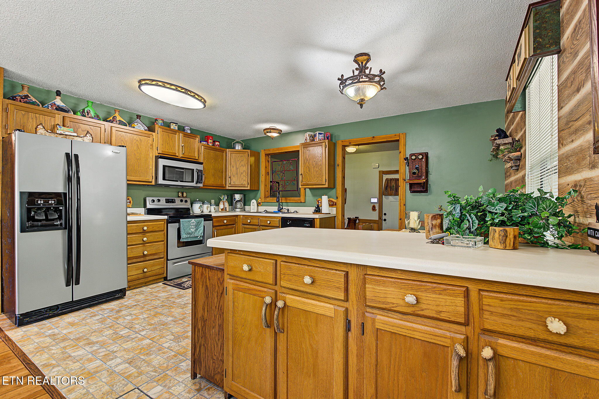 4222 Fox Hunters Lane Sevierville TN 37876