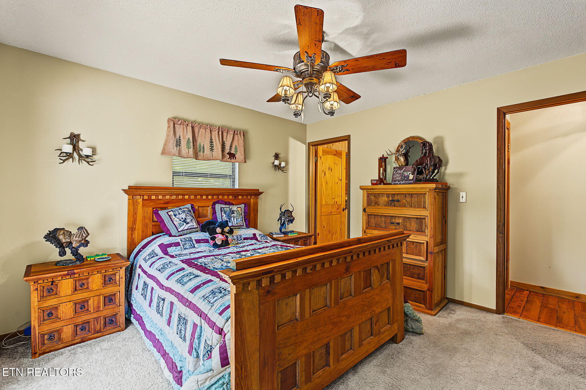 4222 Fox Hunters Lane Sevierville TN 37876