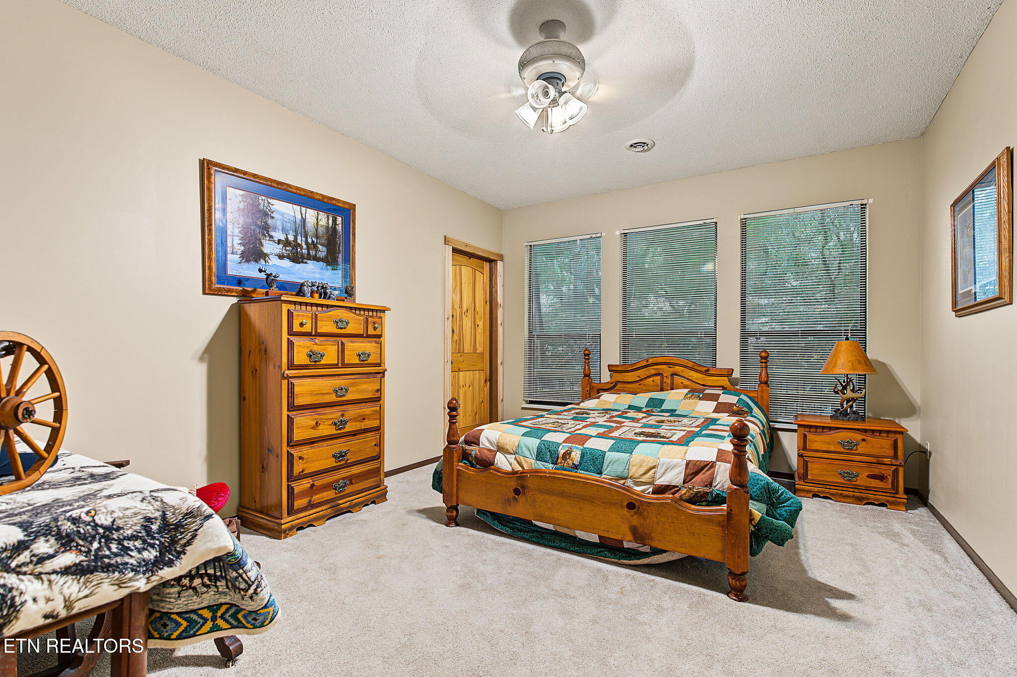 4222 Fox Hunters Lane Sevierville TN 37876
