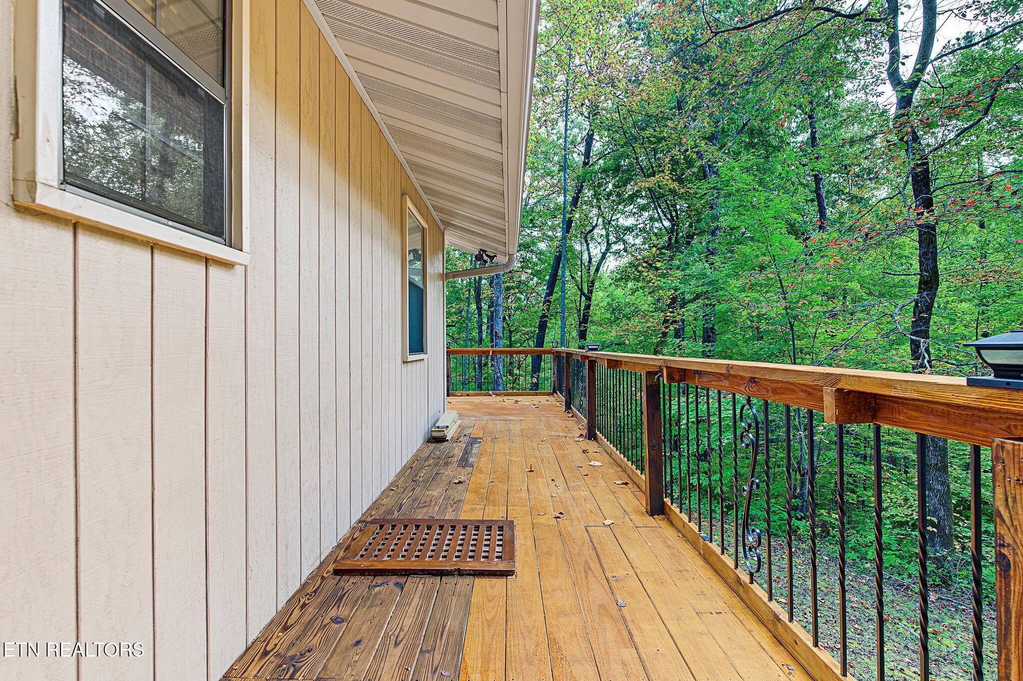 4222 Fox Hunters Lane Sevierville TN 37876