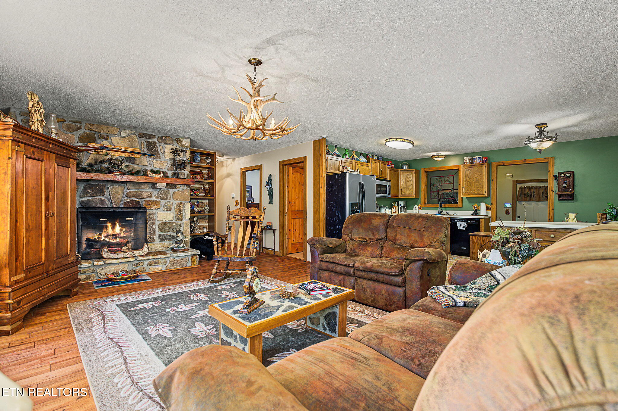 4222 Fox Hunters Lane Sevierville TN 37876