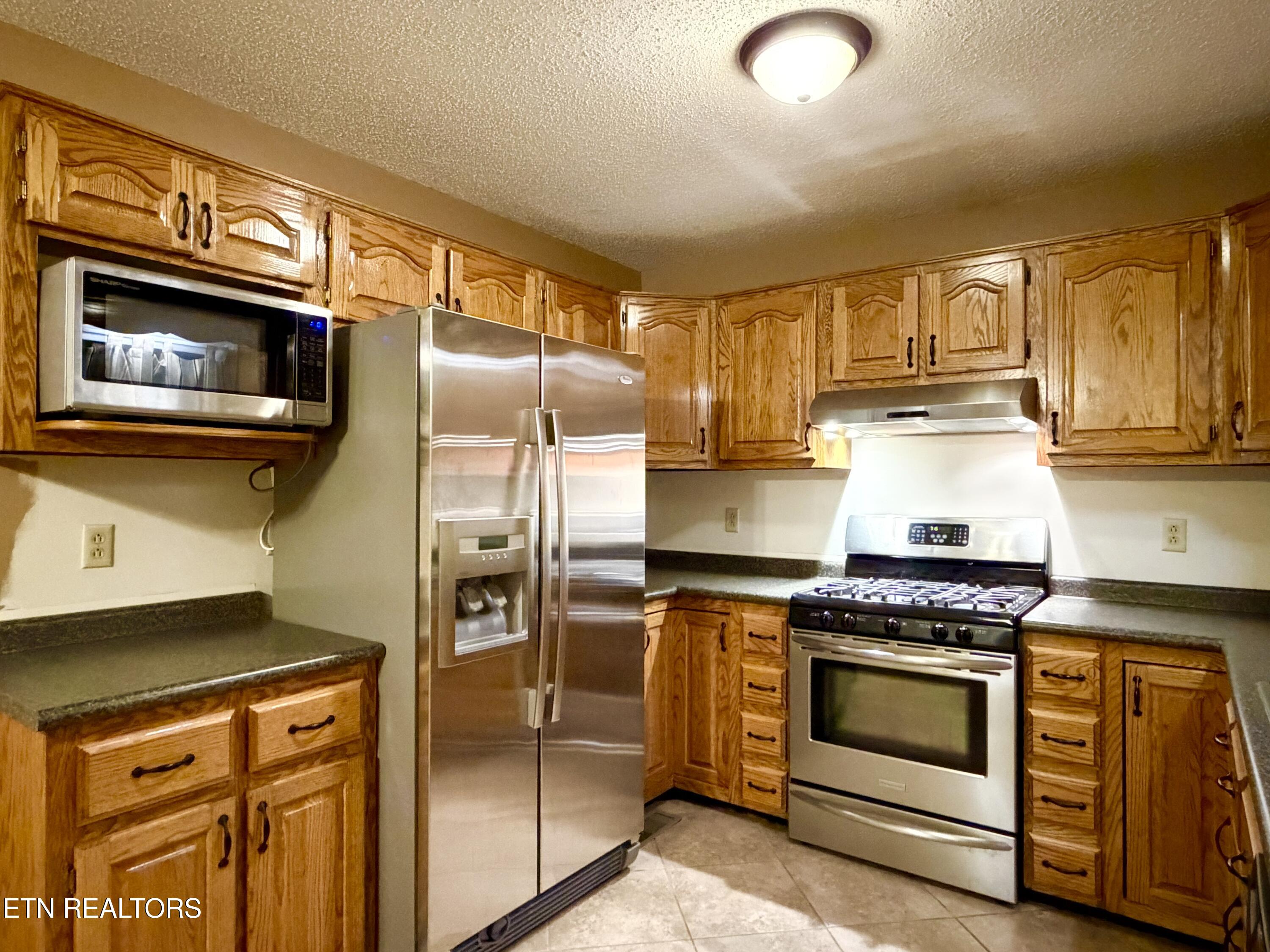 840 Butter And Egg Road Jacksboro TN 37757