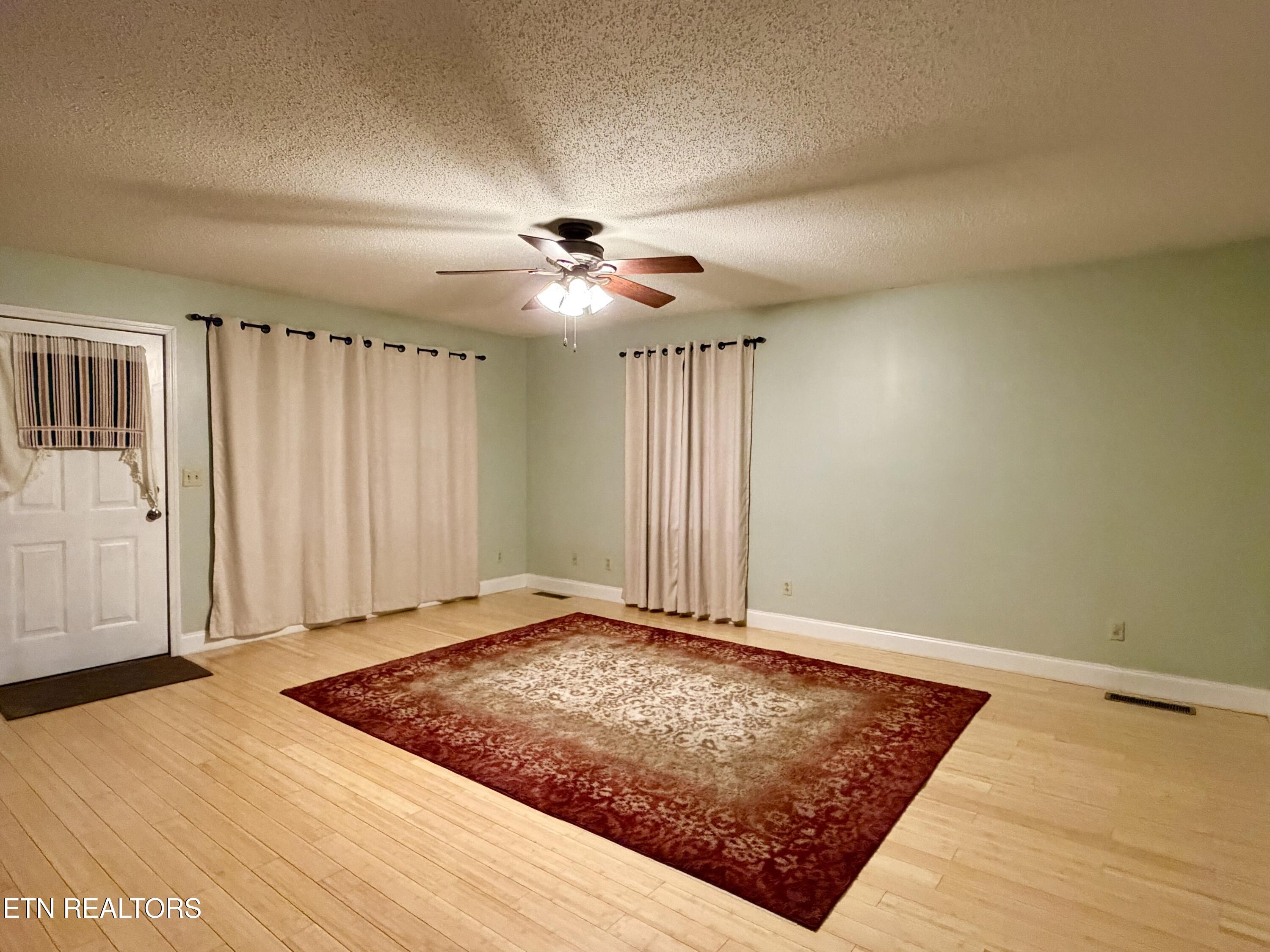 840 Butter And Egg Road Jacksboro TN 37757