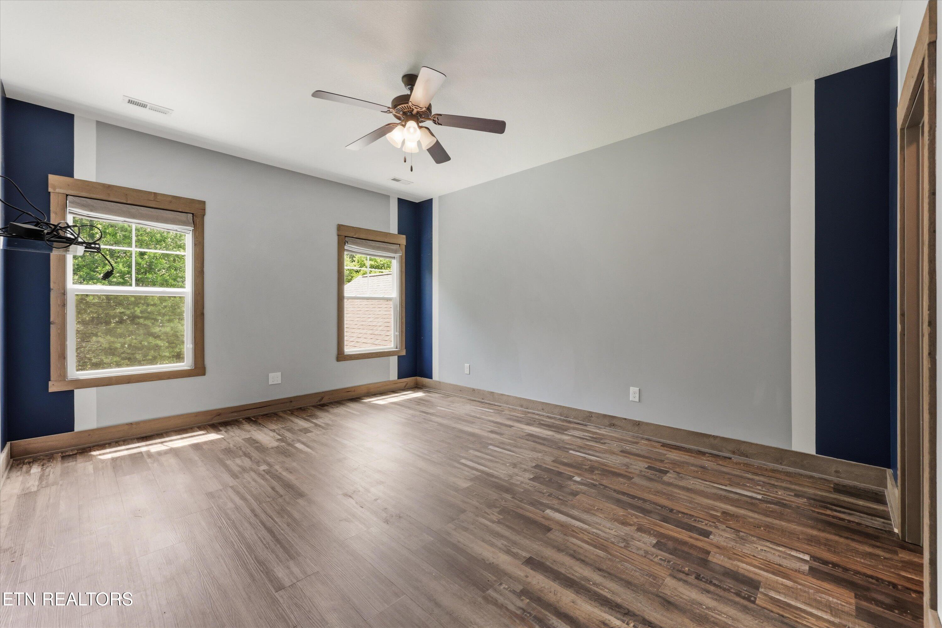 5137 White Wing Road Lenoir City TN 37771