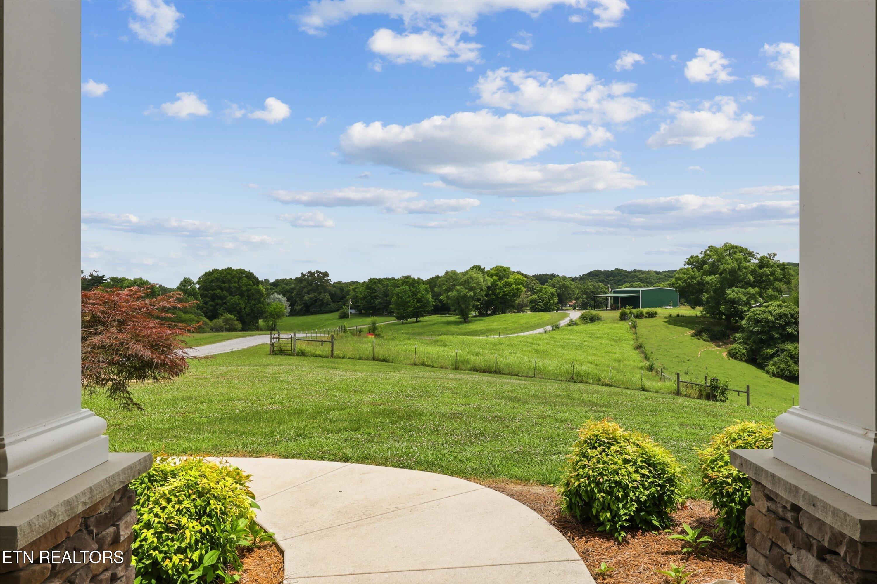 5137 White Wing Road Lenoir City TN 37771