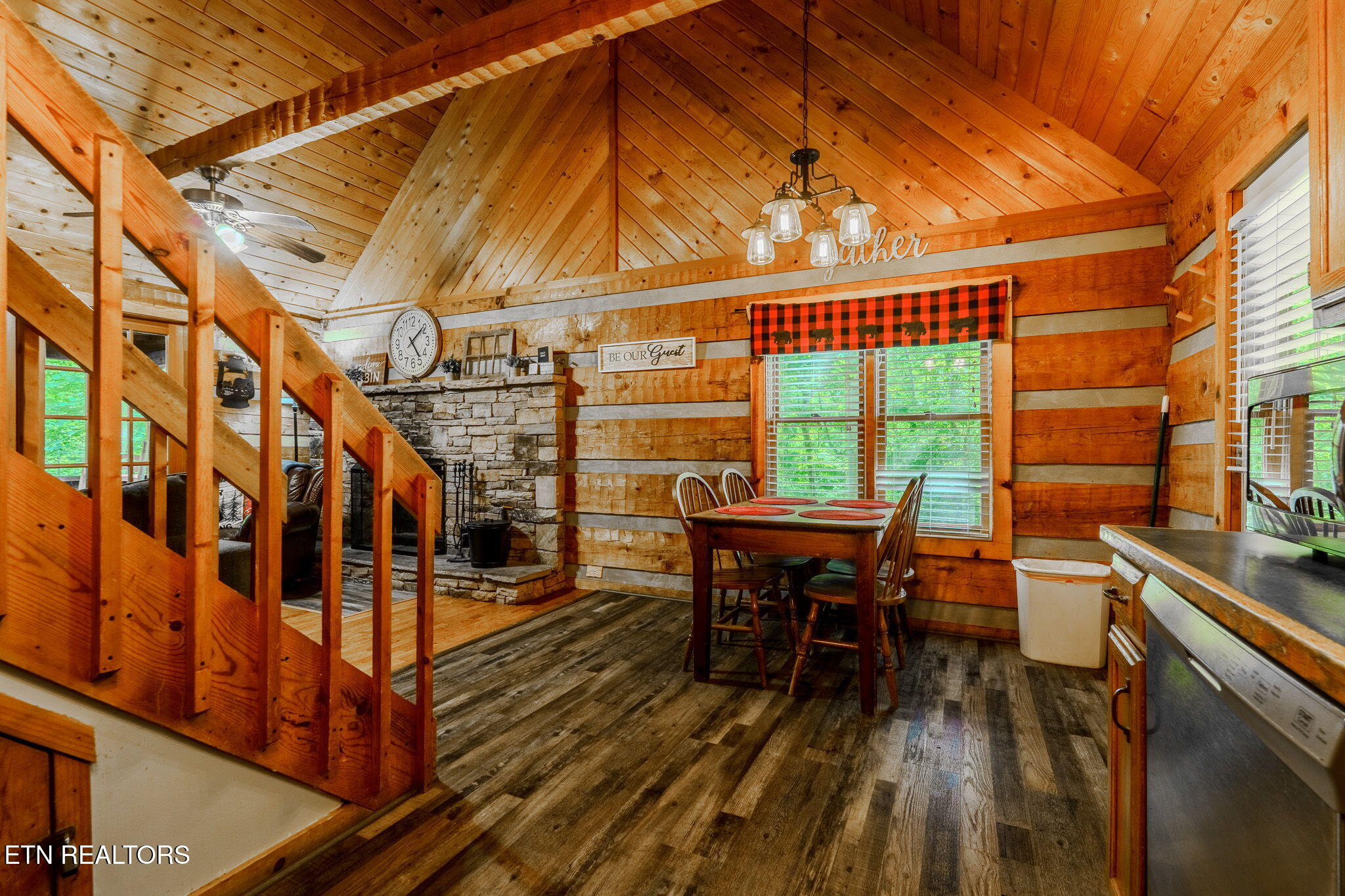 2323 Summer Lane Sevierville TN 37876