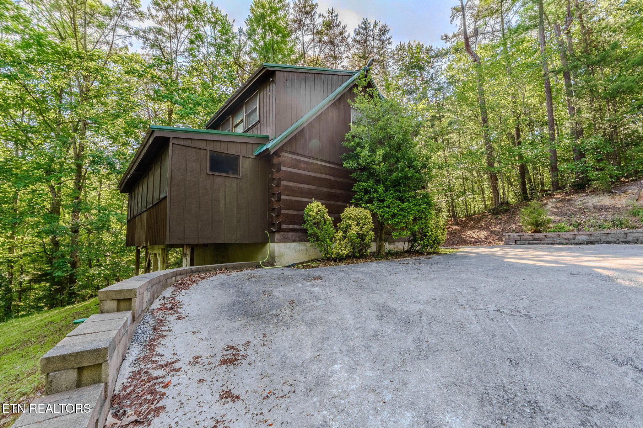 2323 Summer Lane Sevierville TN 37876