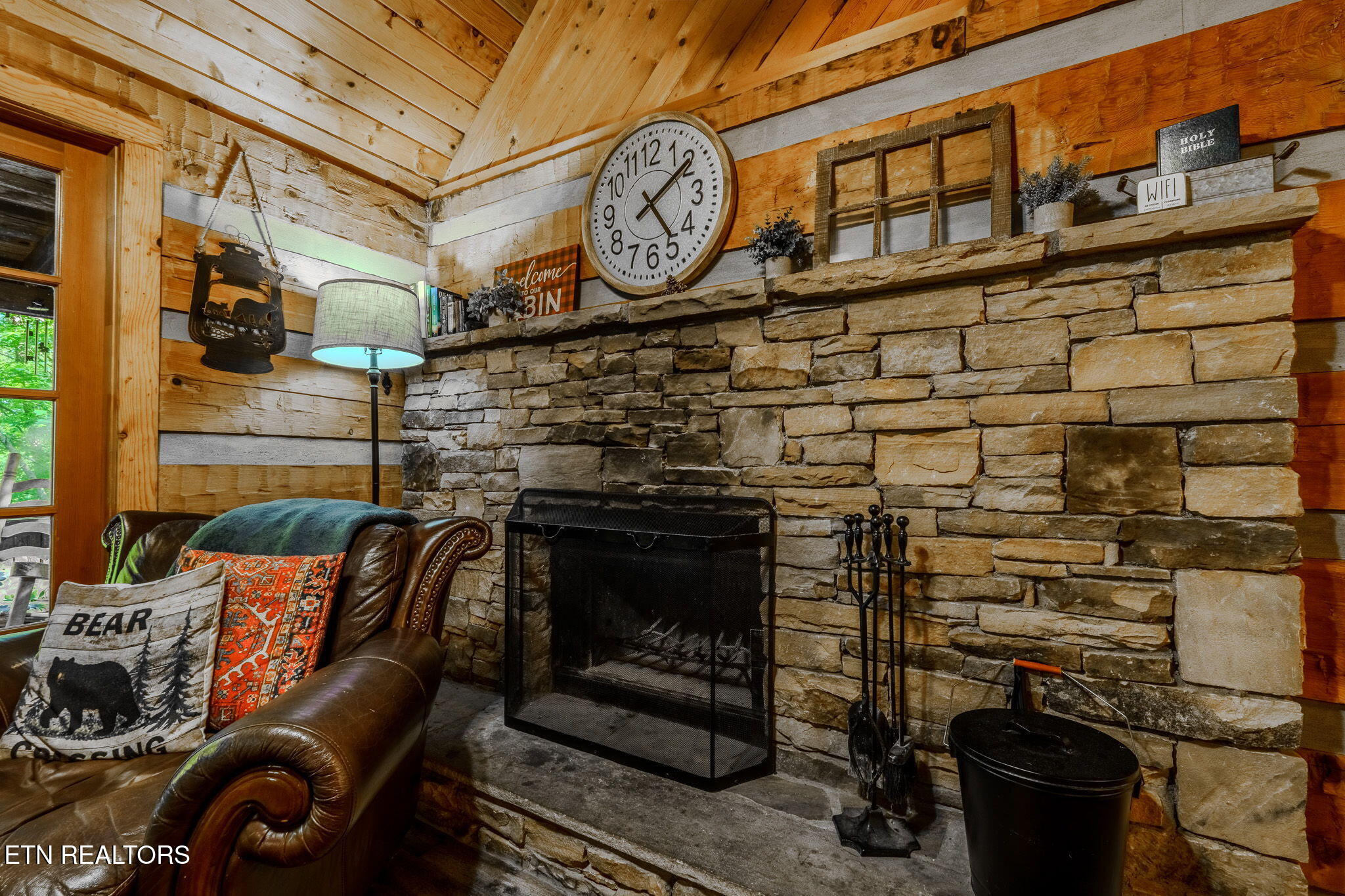 2323 Summer Lane Sevierville TN 37876