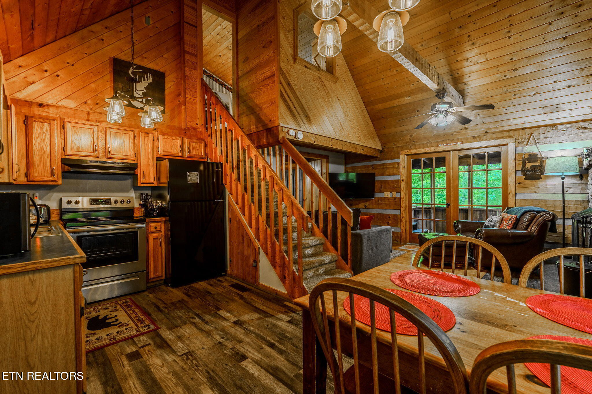 2323 Summer Lane Sevierville TN 37876